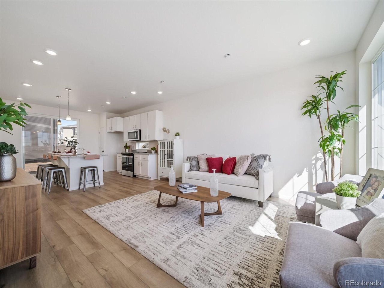 3461 Barkwood Dr