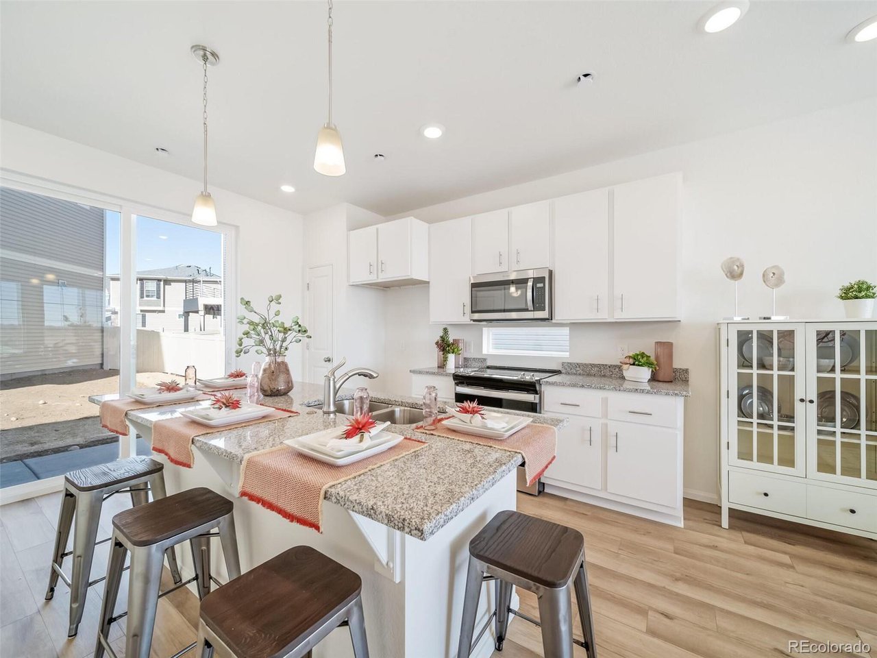 3461 Barkwood Dr