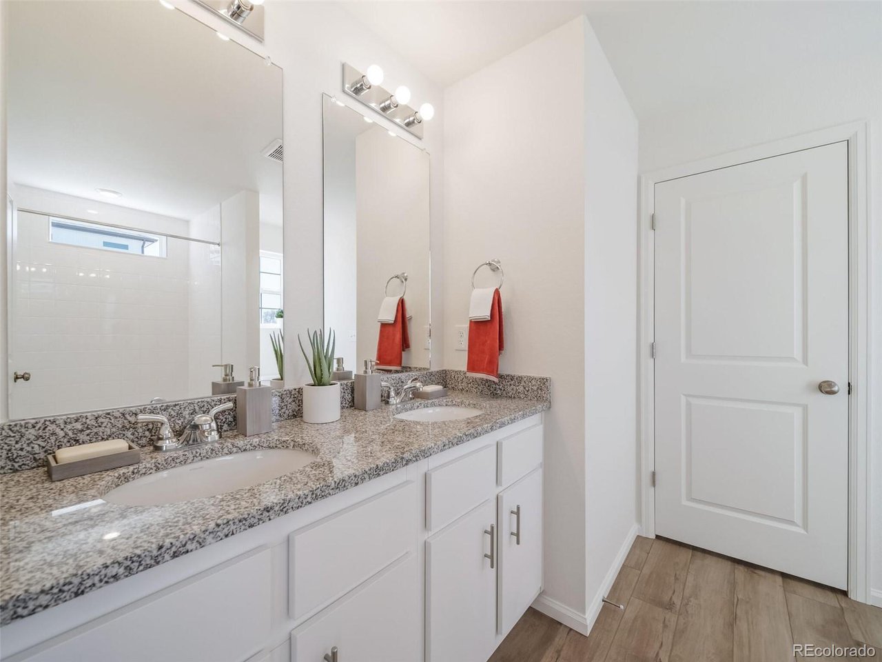 3461 Barkwood Dr