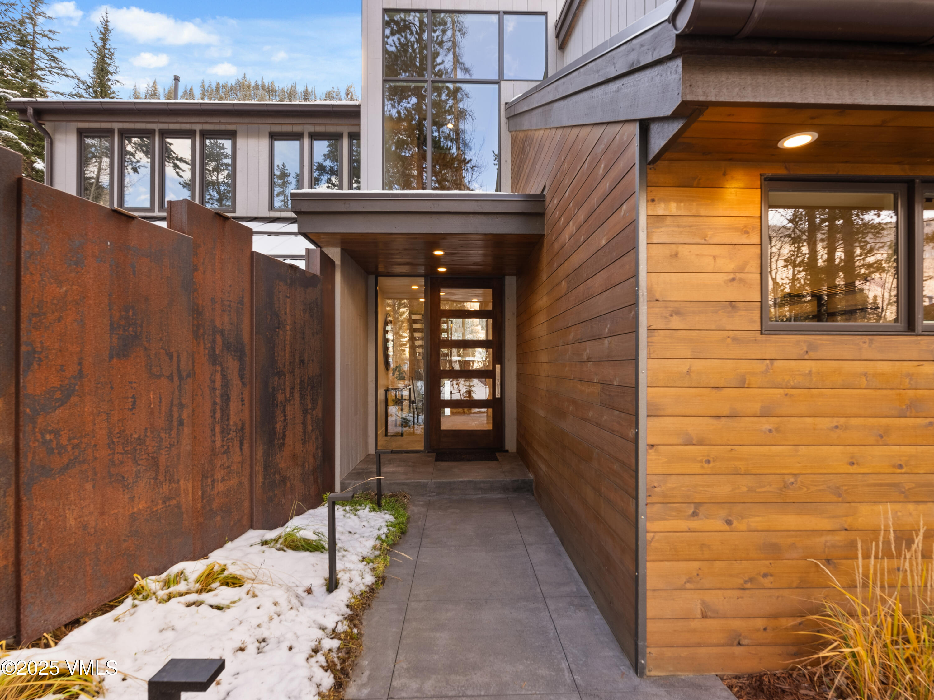 4126 Columbine Drive A