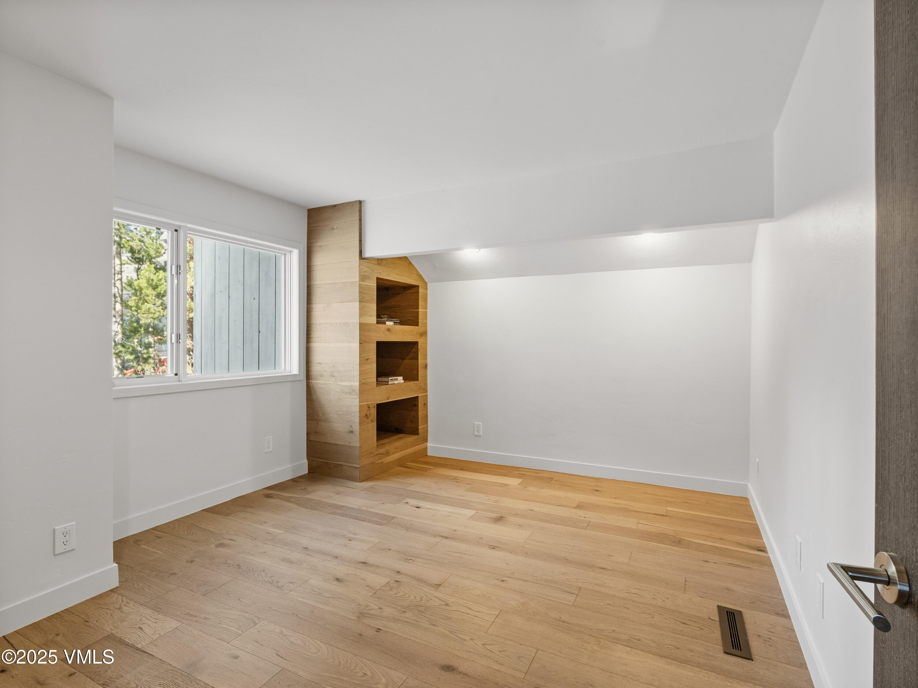 4126 Columbine Drive A