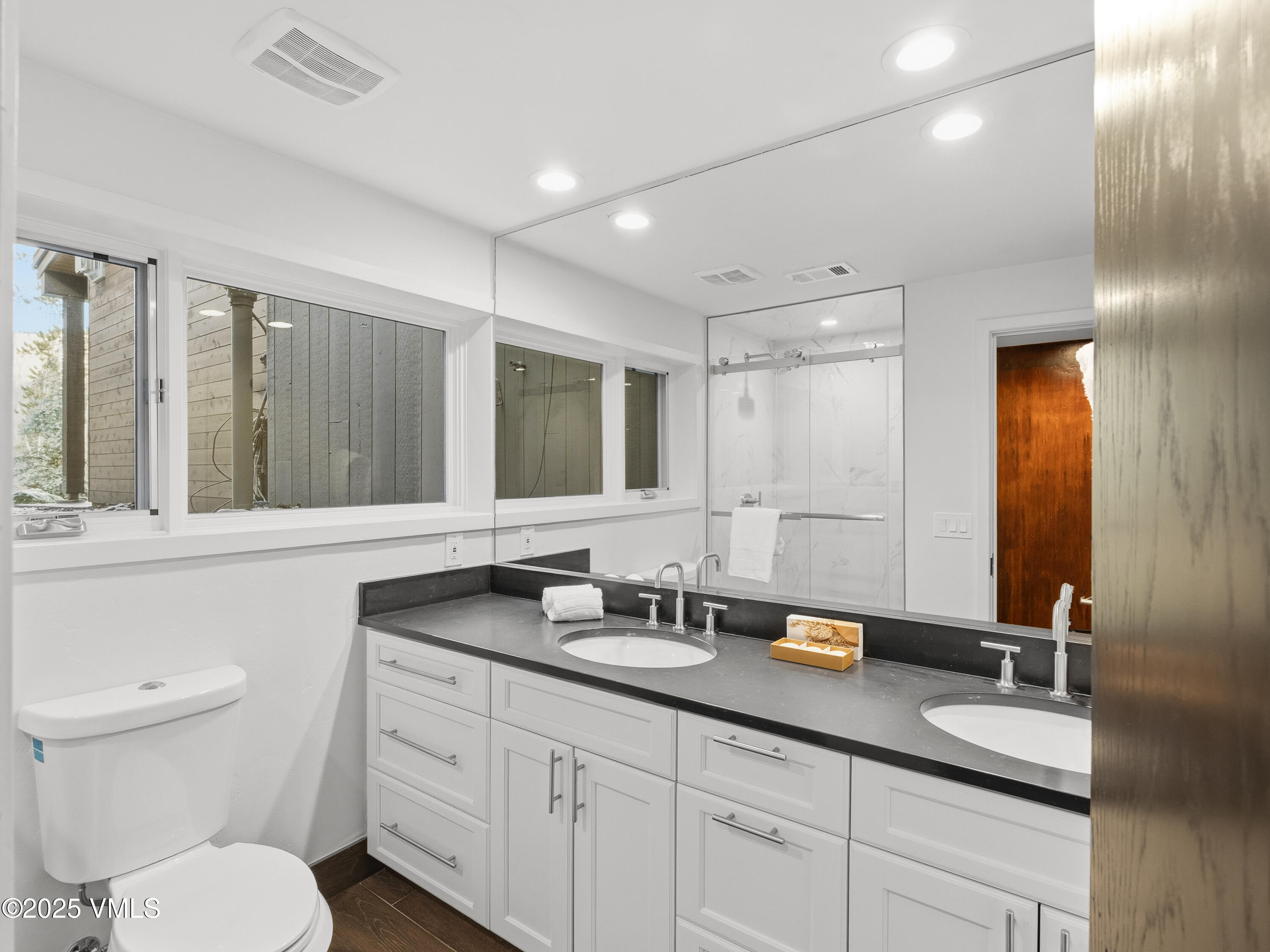 4126 Columbine Drive A