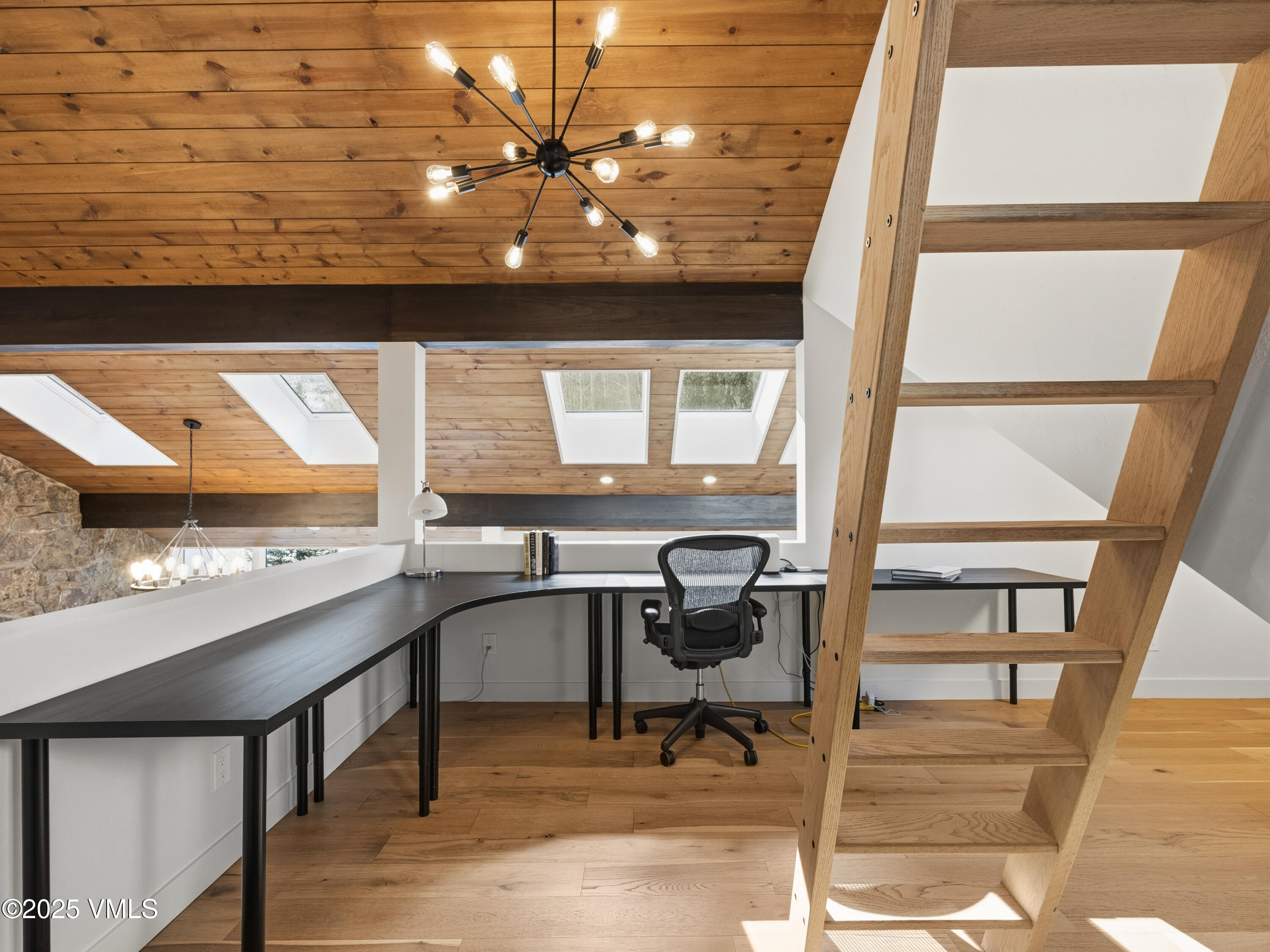 4126 Columbine Drive A