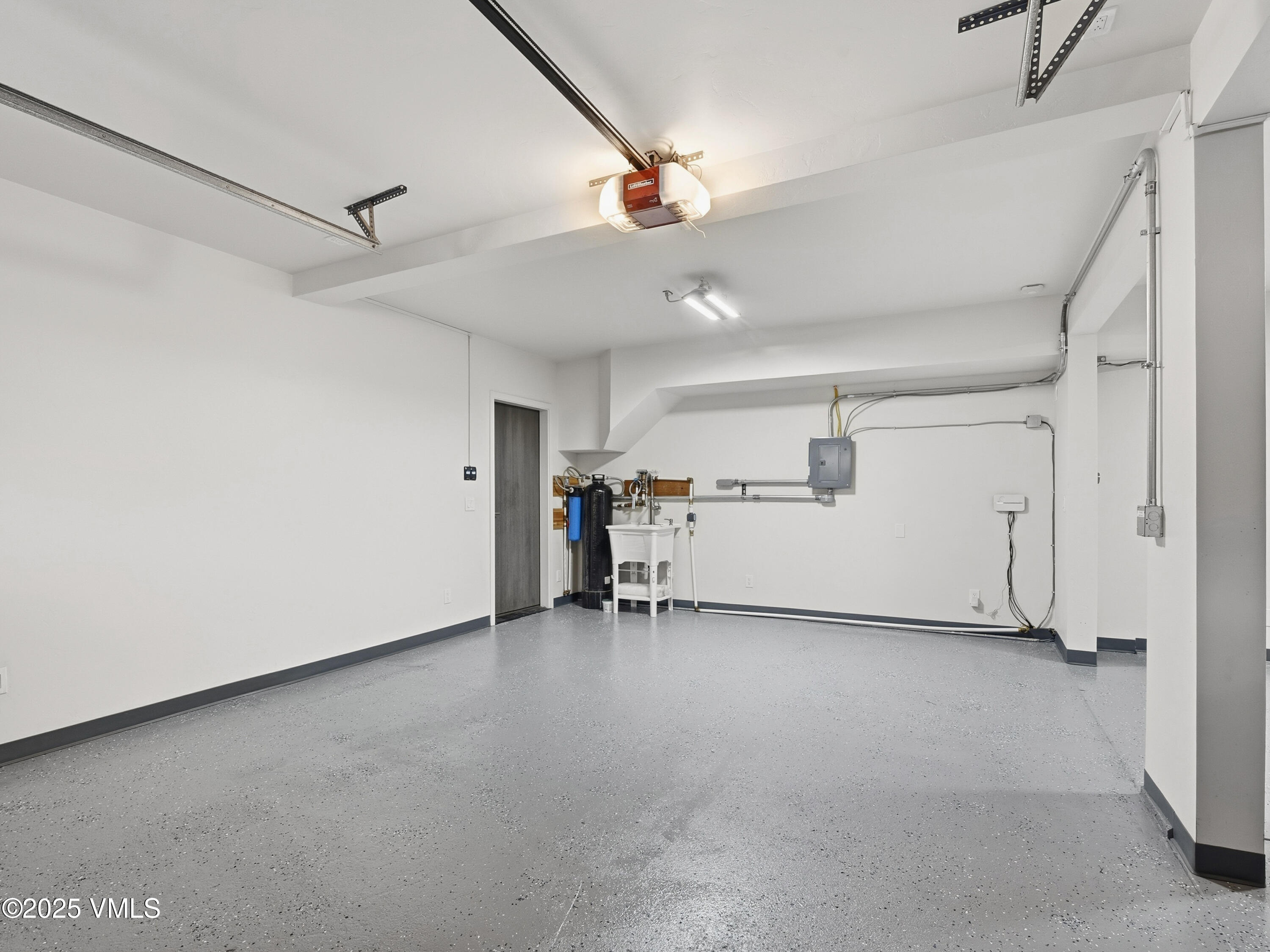 4126 Columbine Drive A