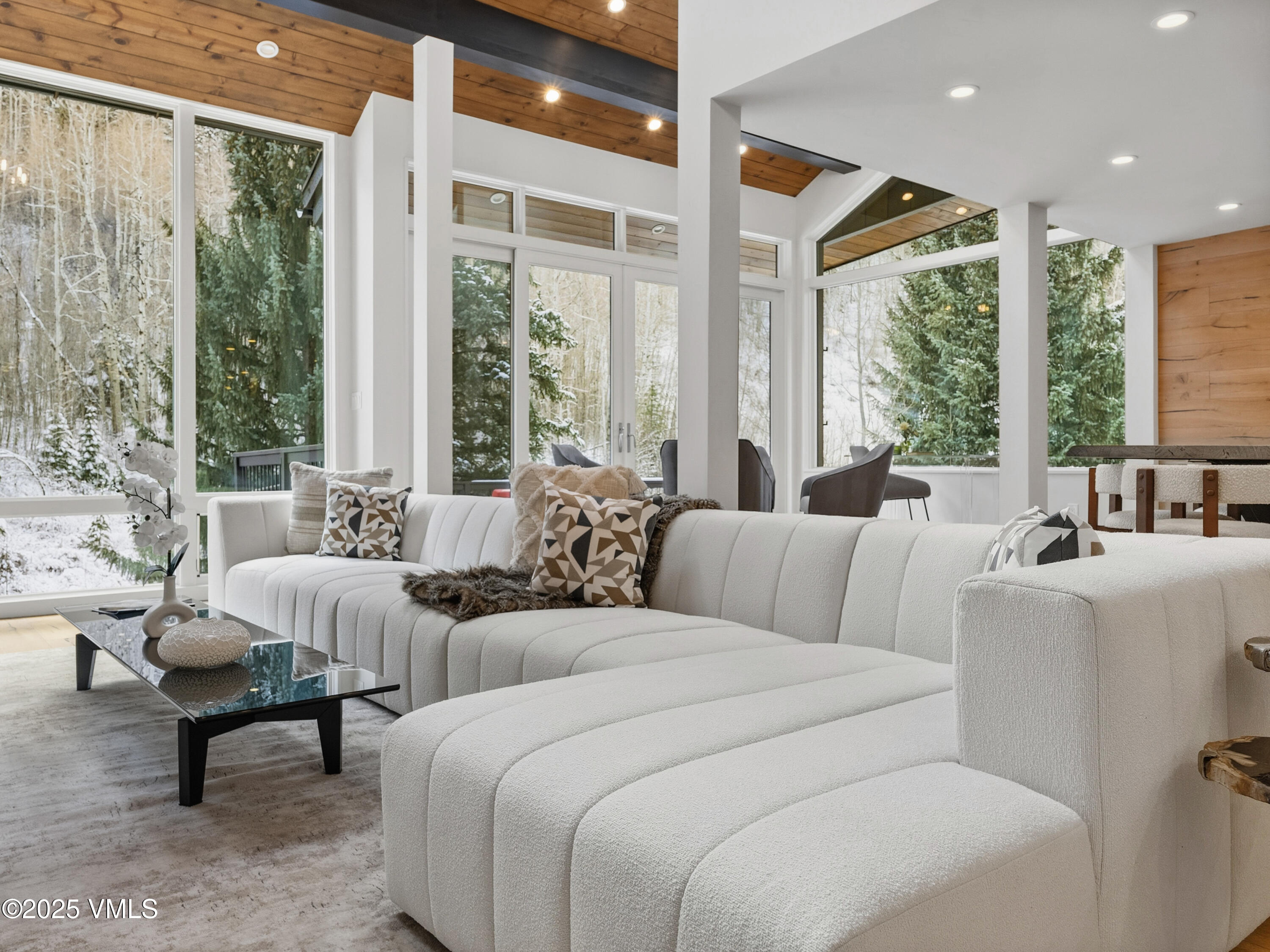 4126 Columbine Drive A