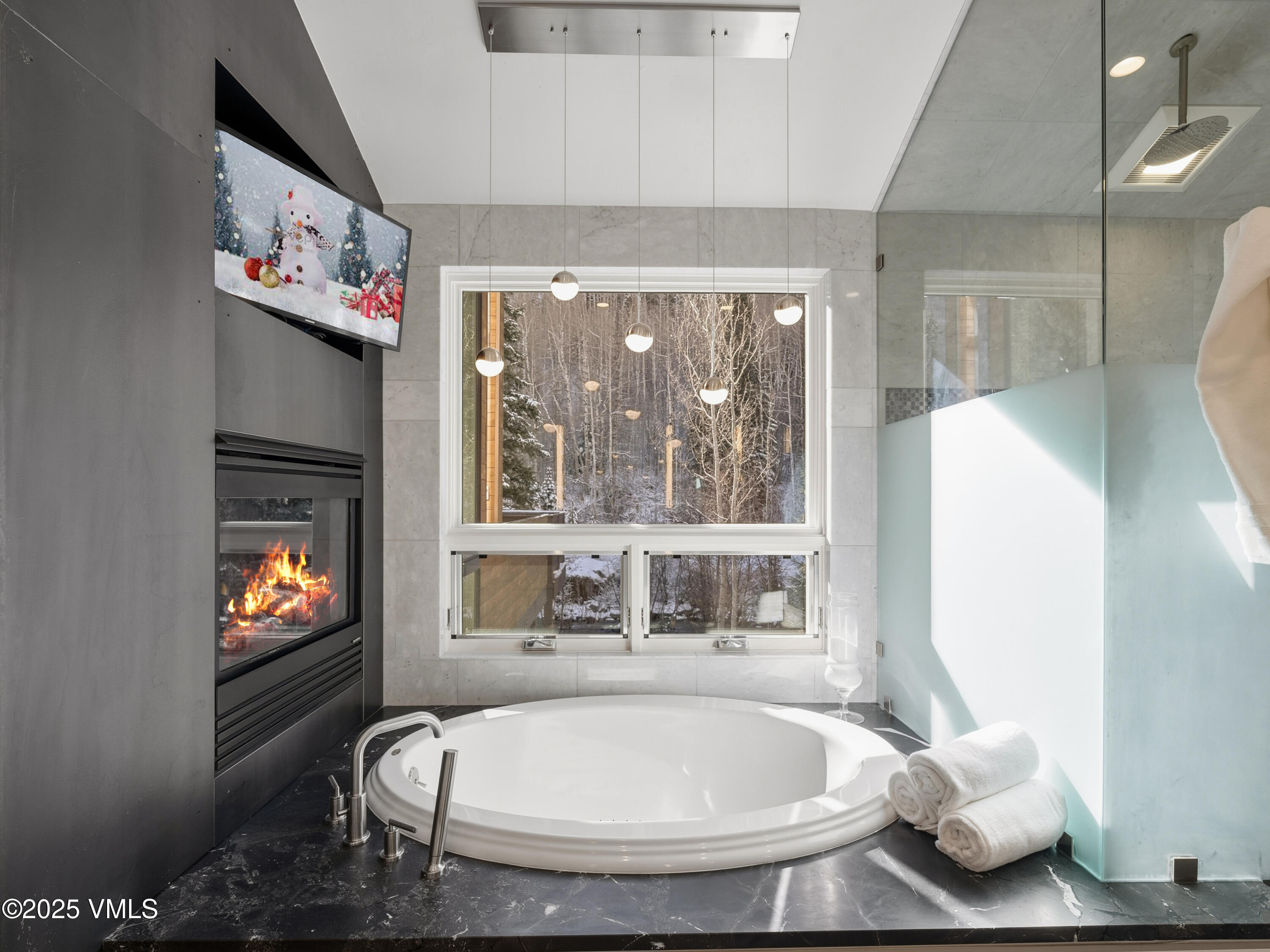 4126 Columbine Drive A