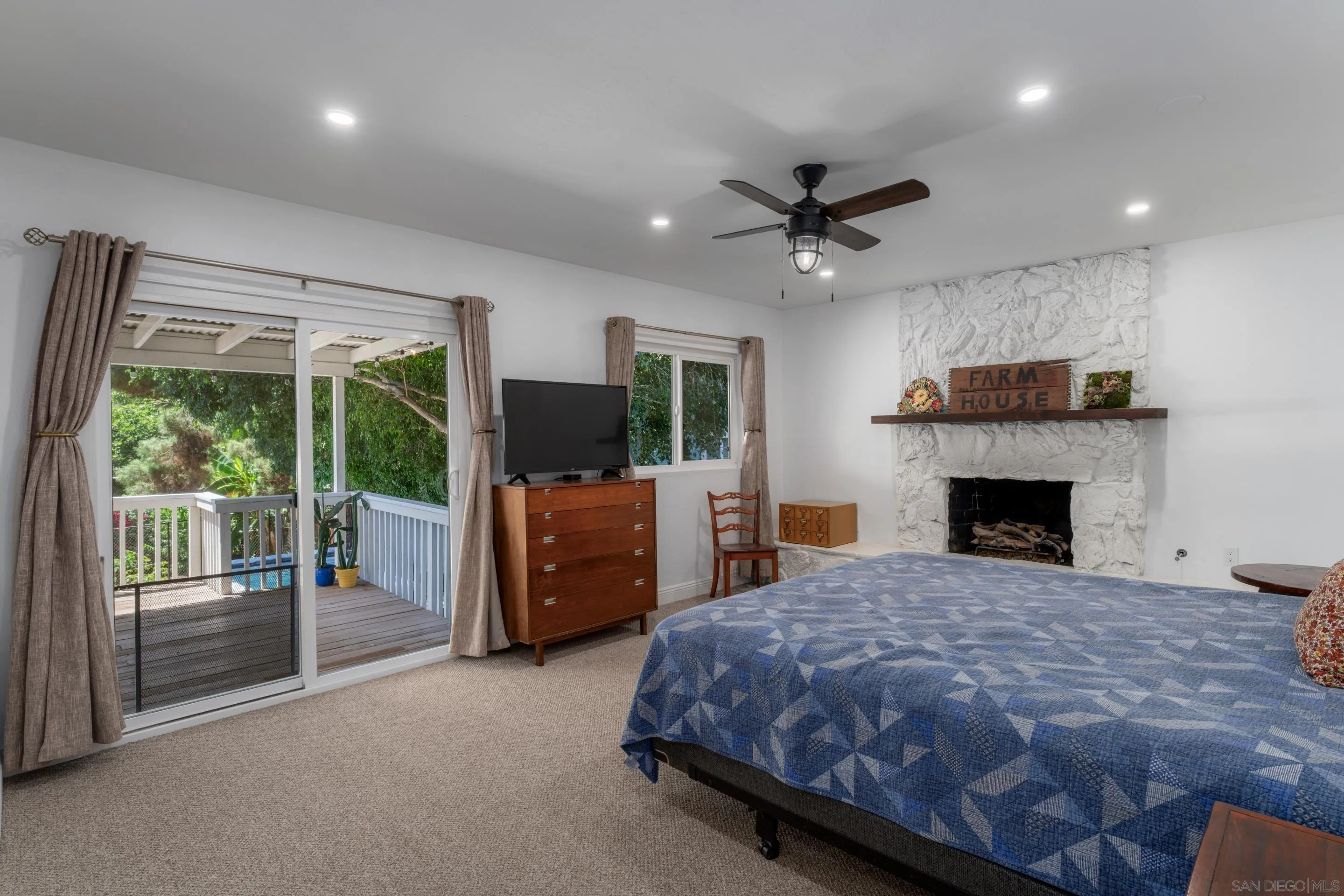 4130 Conrad Dr