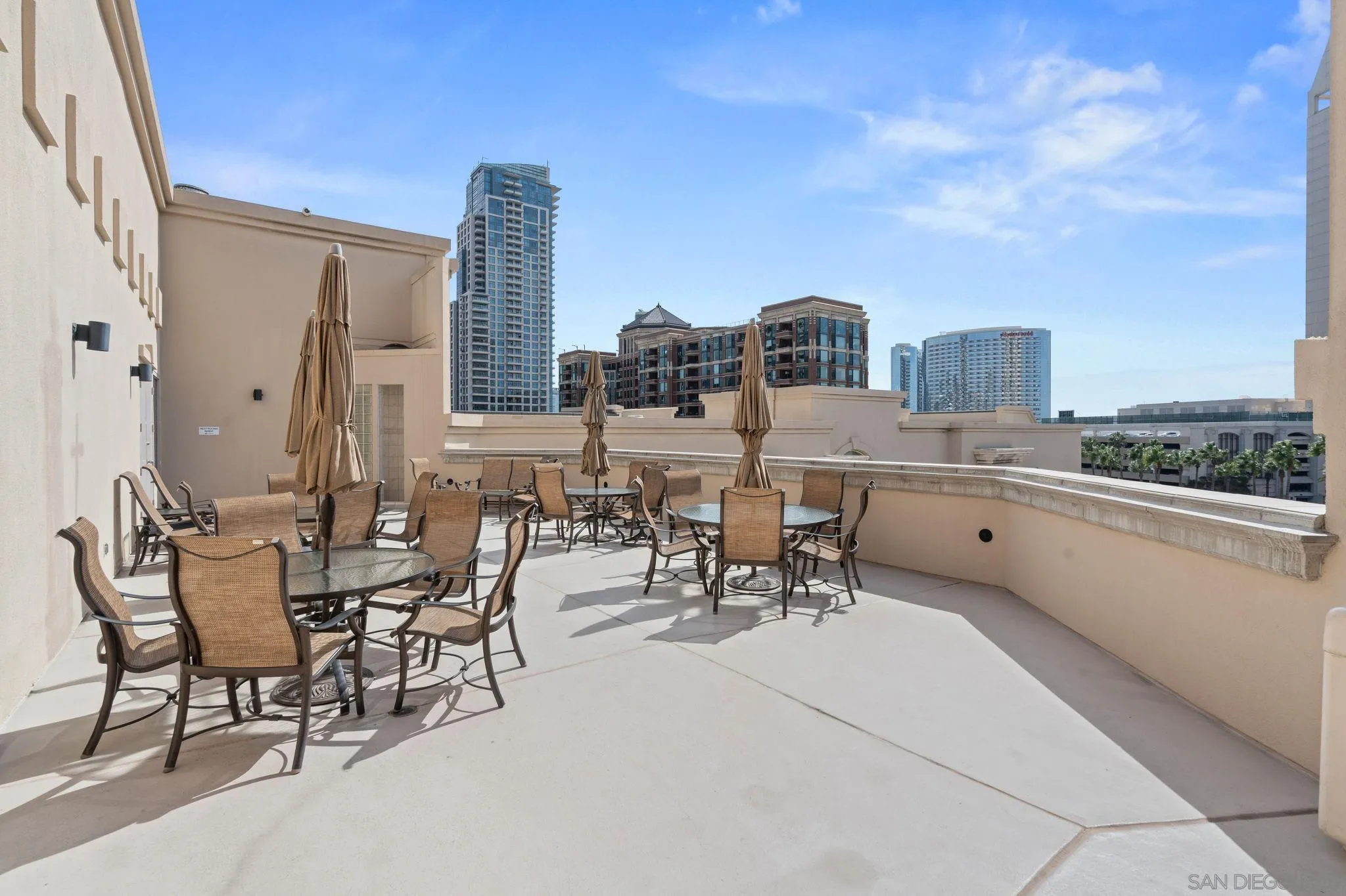 655 India St Unit 401