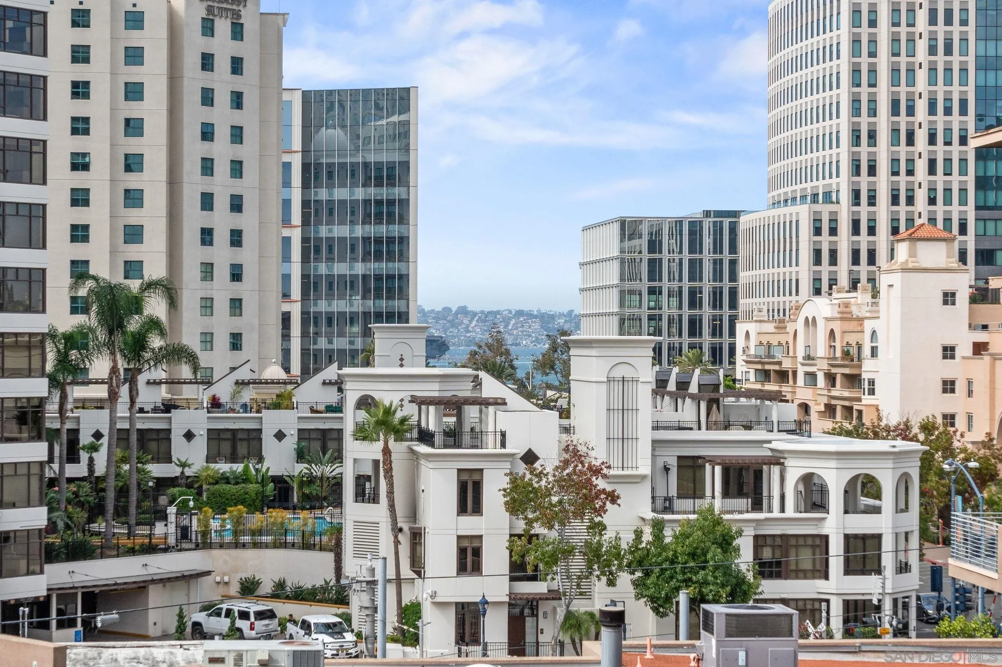 655 India St Unit 401