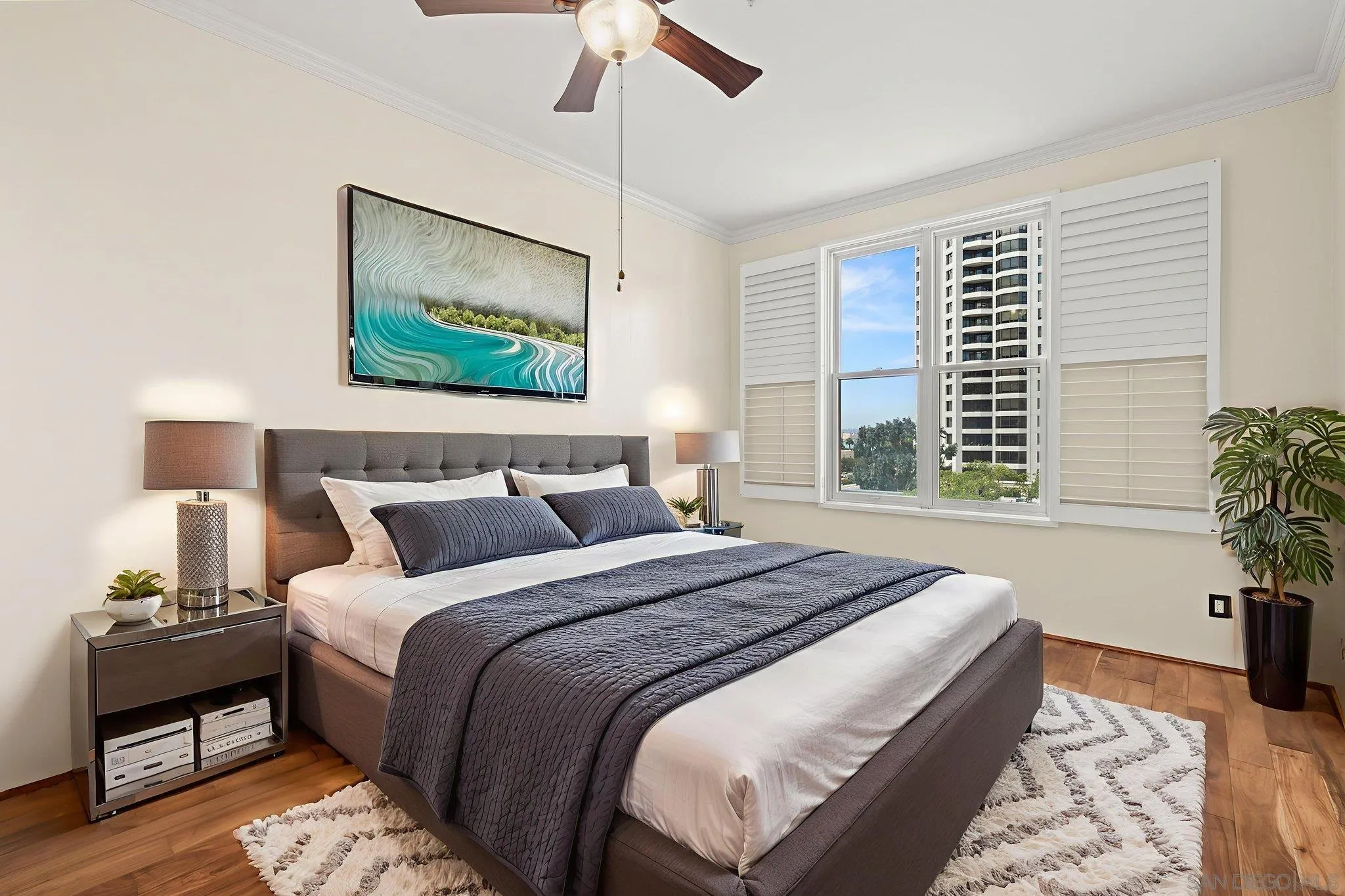 655 India St Unit 401