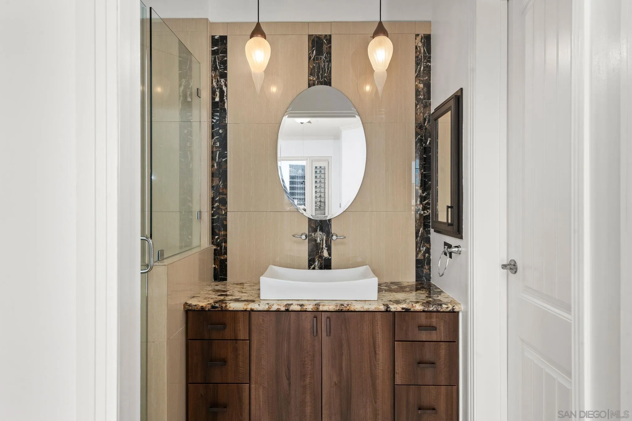 655 India St Unit 401