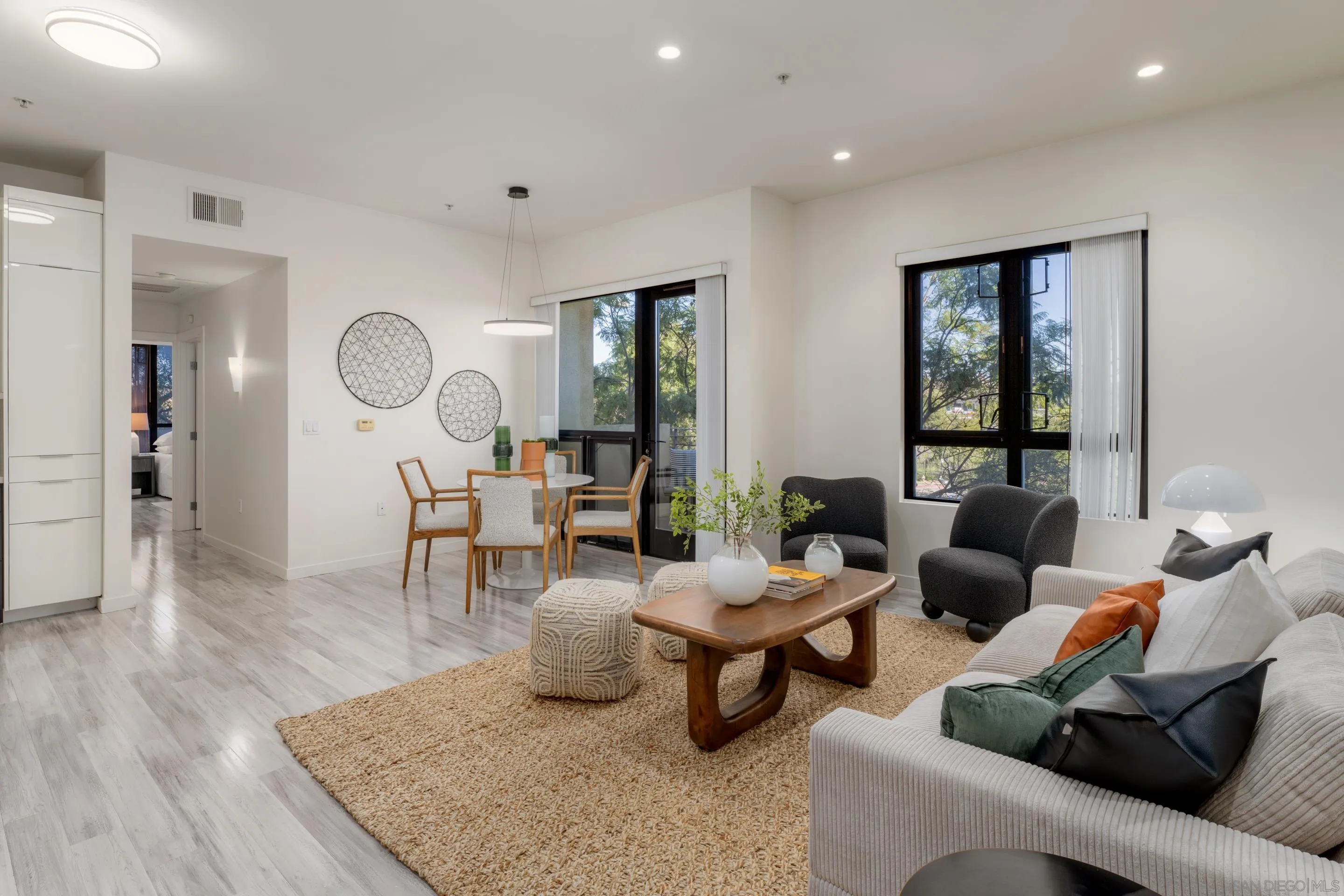 889 Date St Unit 234