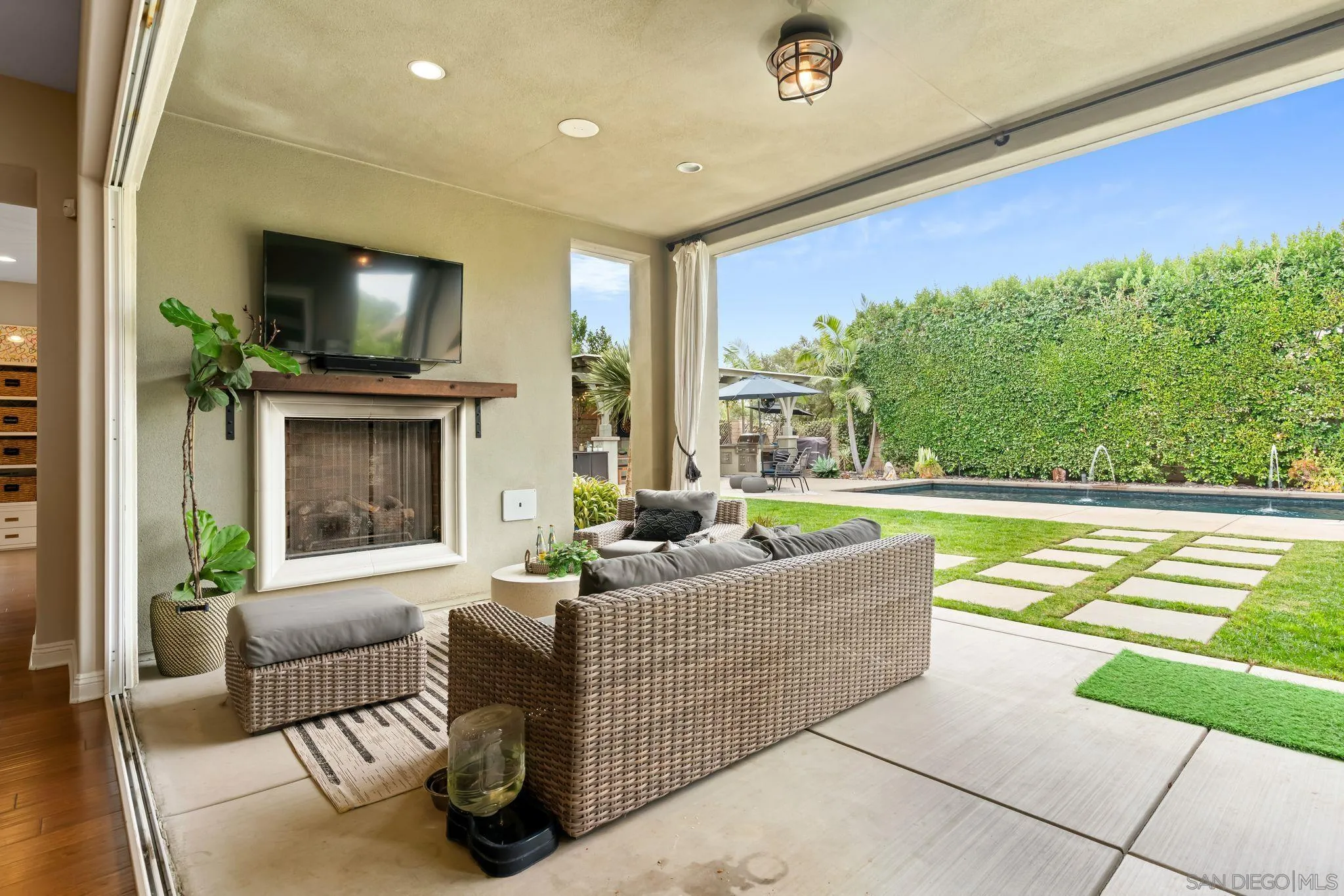 15740 Bacara Ct