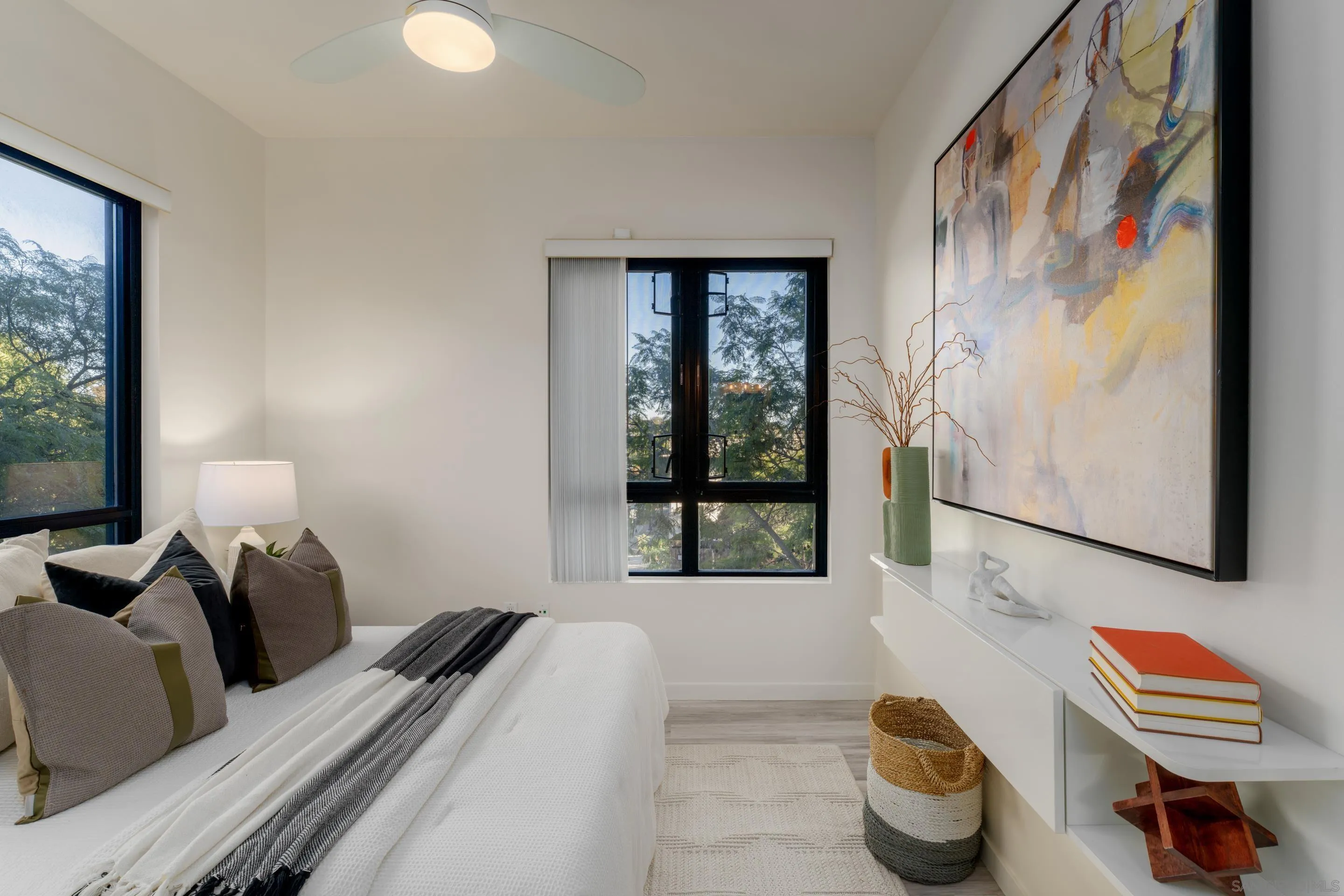 889 Date St Unit 234