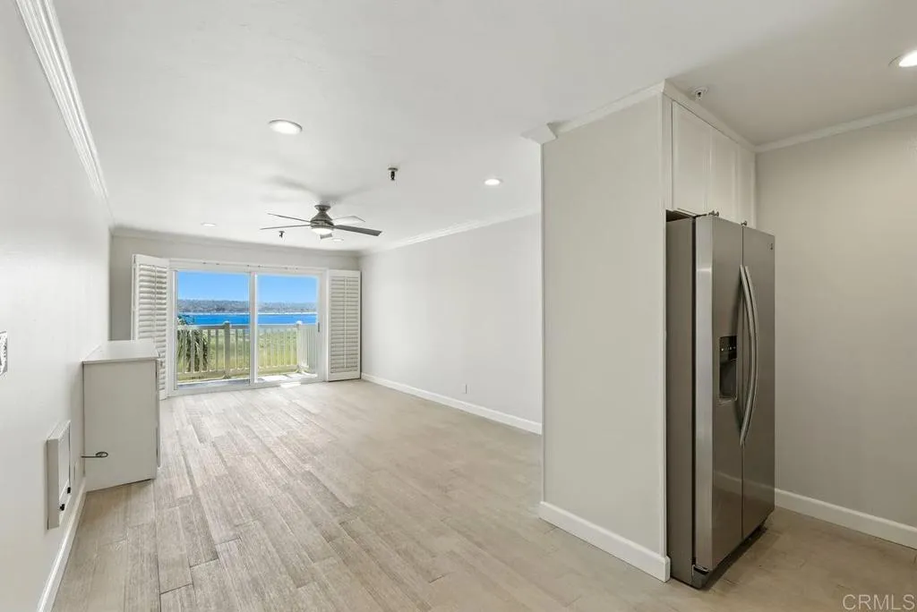 4015 Crown Point Drive Unit: 308