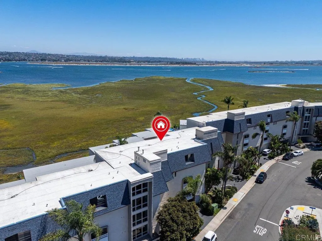 4015 Crown Point Drive Unit: 308