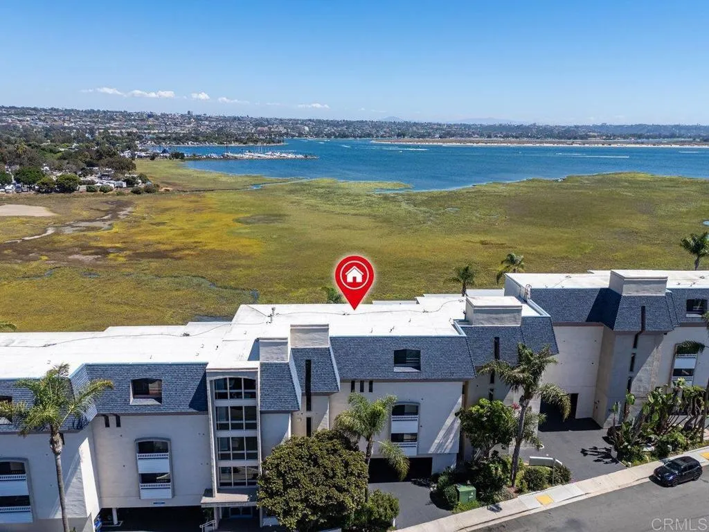 4015 Crown Point Drive Unit: 308