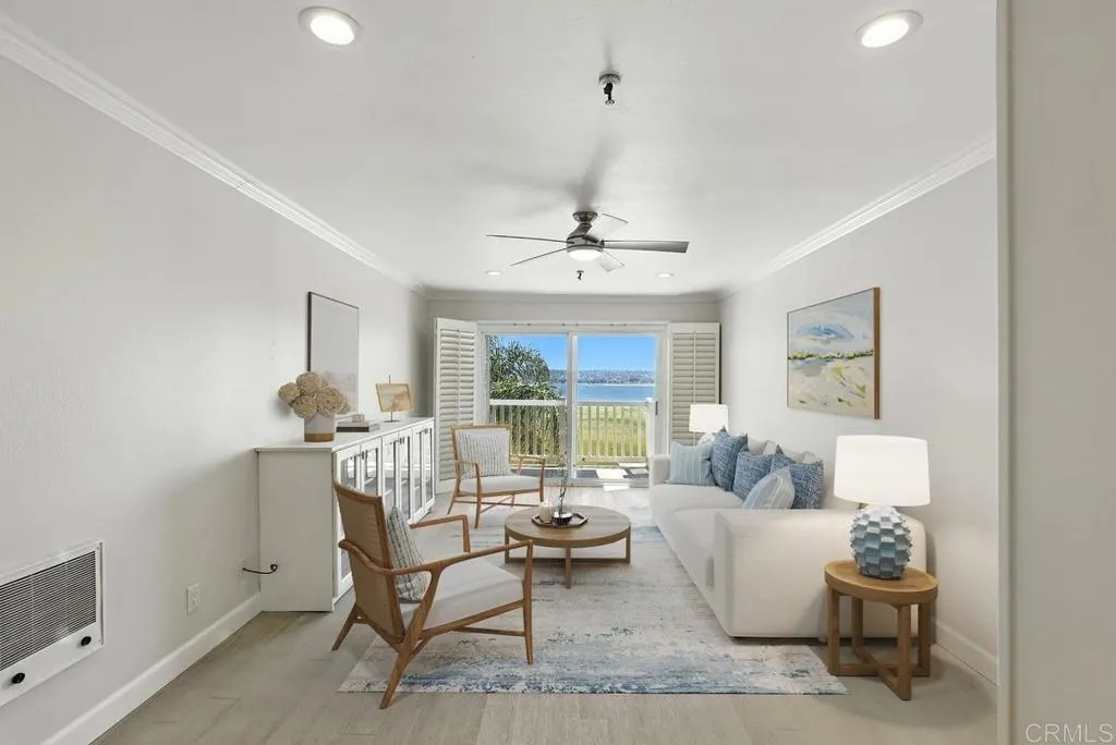 4015 Crown Point Drive Unit: 308