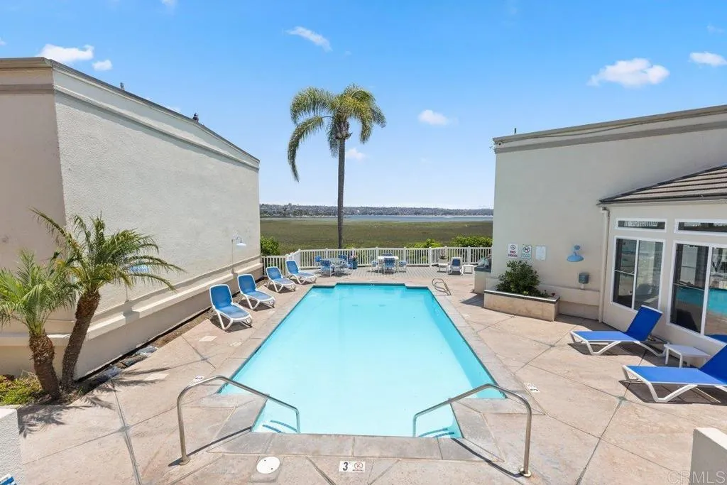 4015 Crown Point Drive Unit: 308