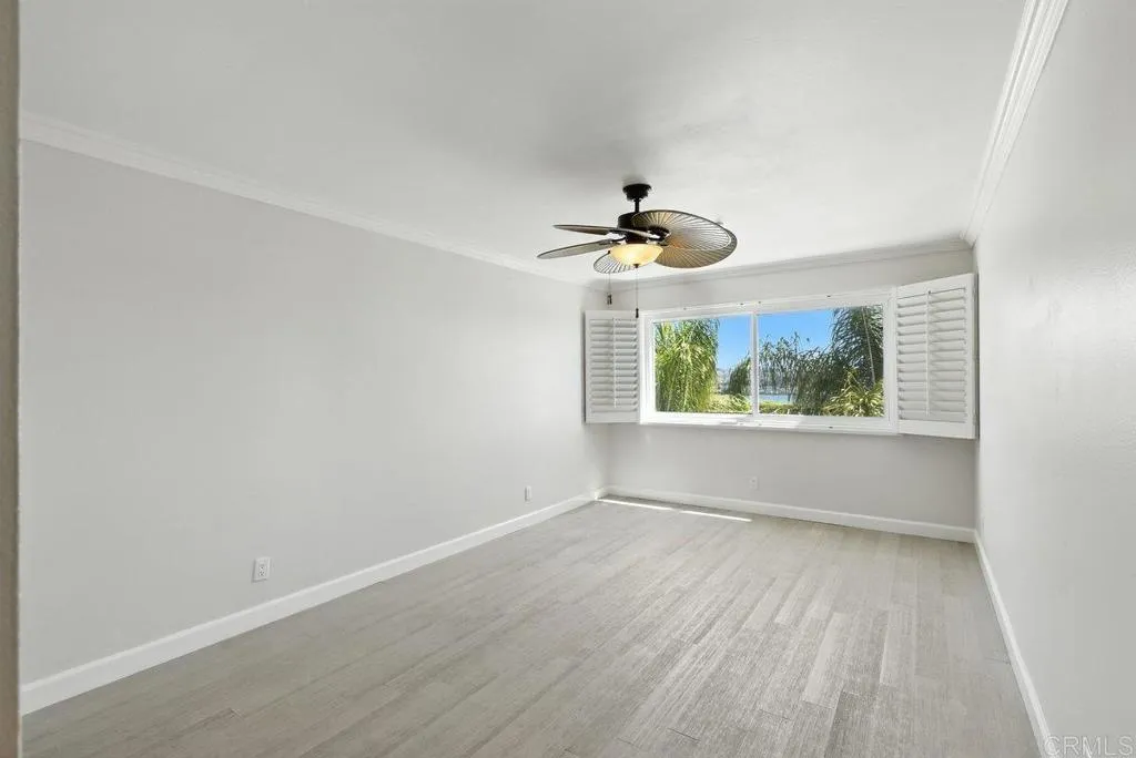 4015 Crown Point Drive Unit: 308