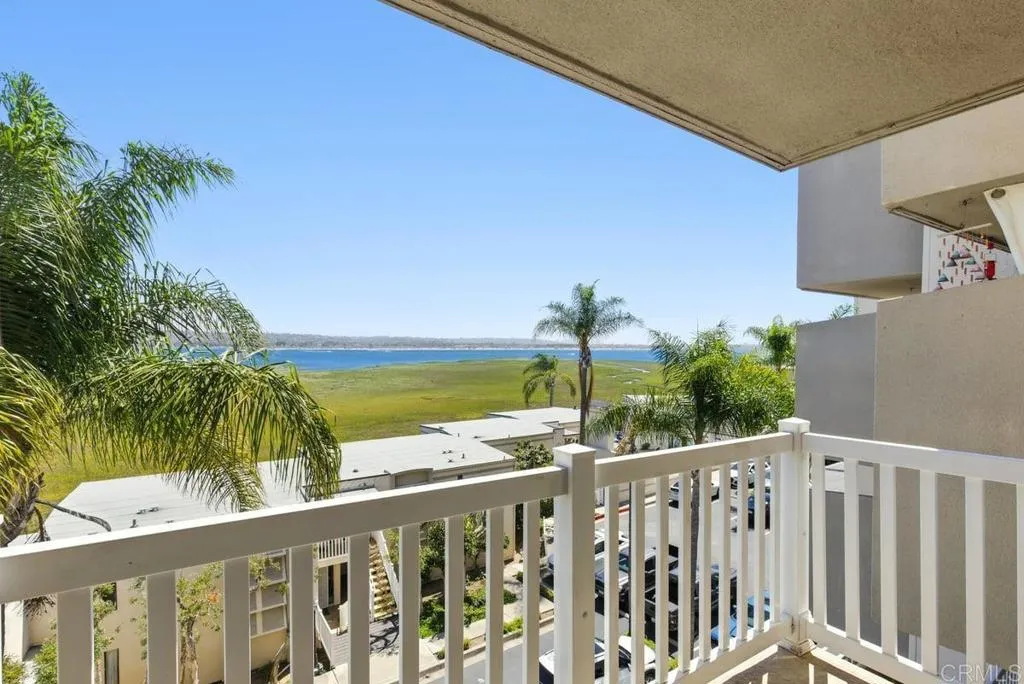 4015 Crown Point Drive Unit: 308