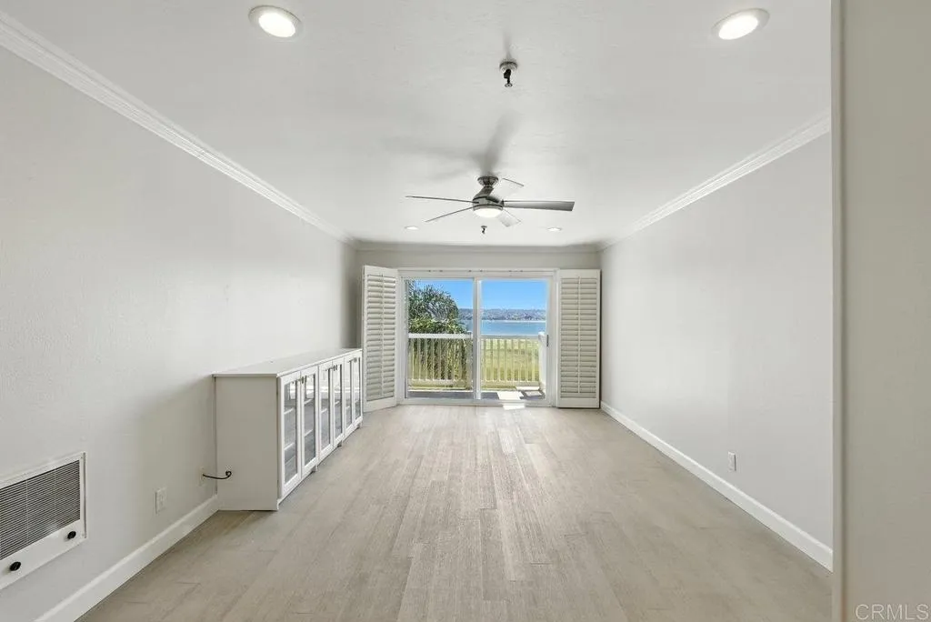 4015 Crown Point Drive Unit: 308