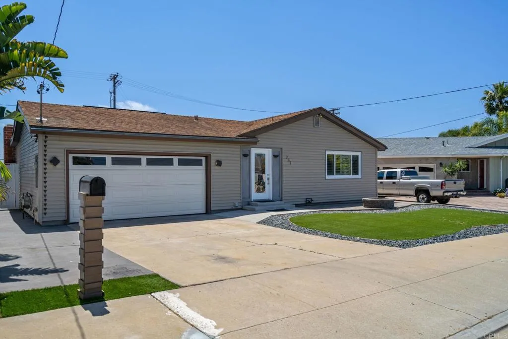 731 Iris Avenue