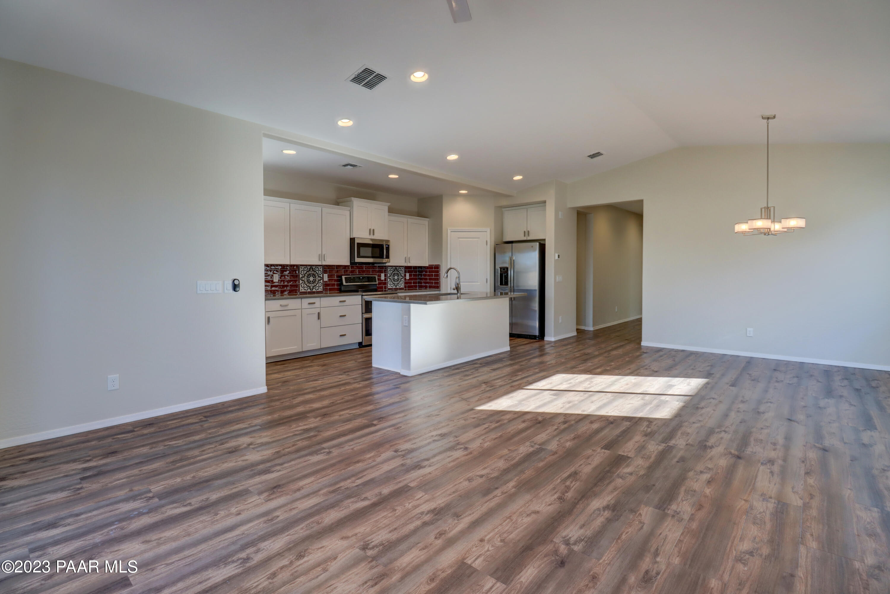 6170 Harvest Moon Avenue