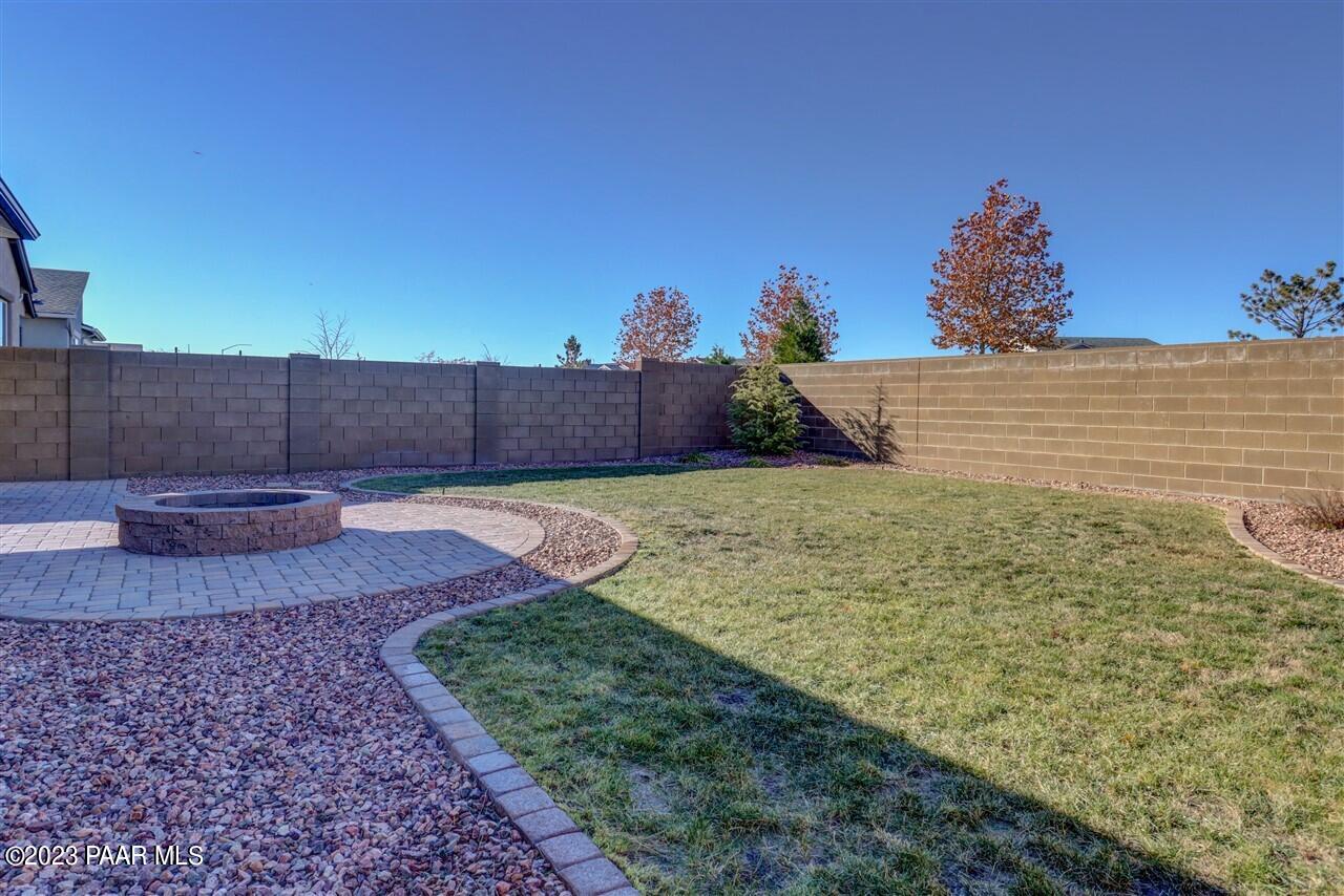 6170 Harvest Moon Avenue