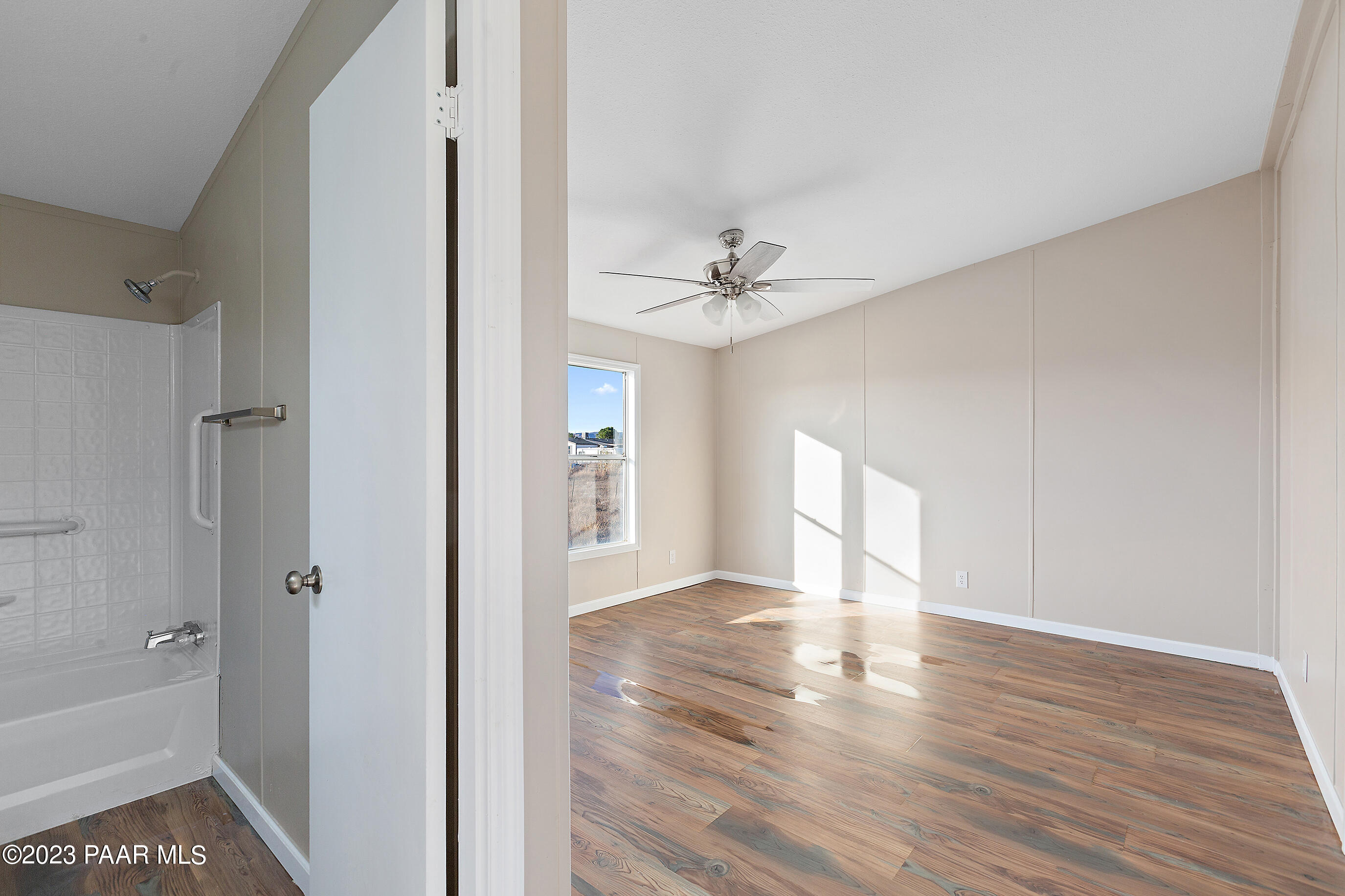 24250 N St Louis Street