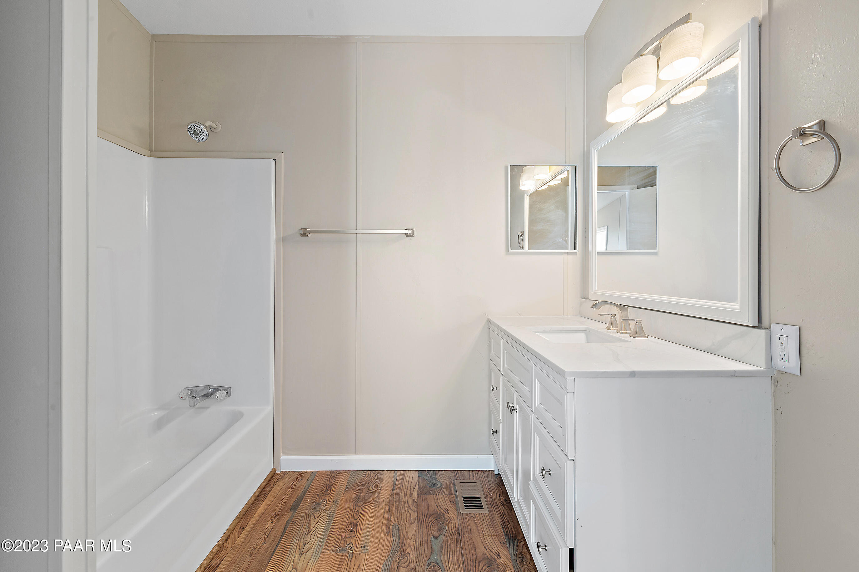 24250 N St Louis Street