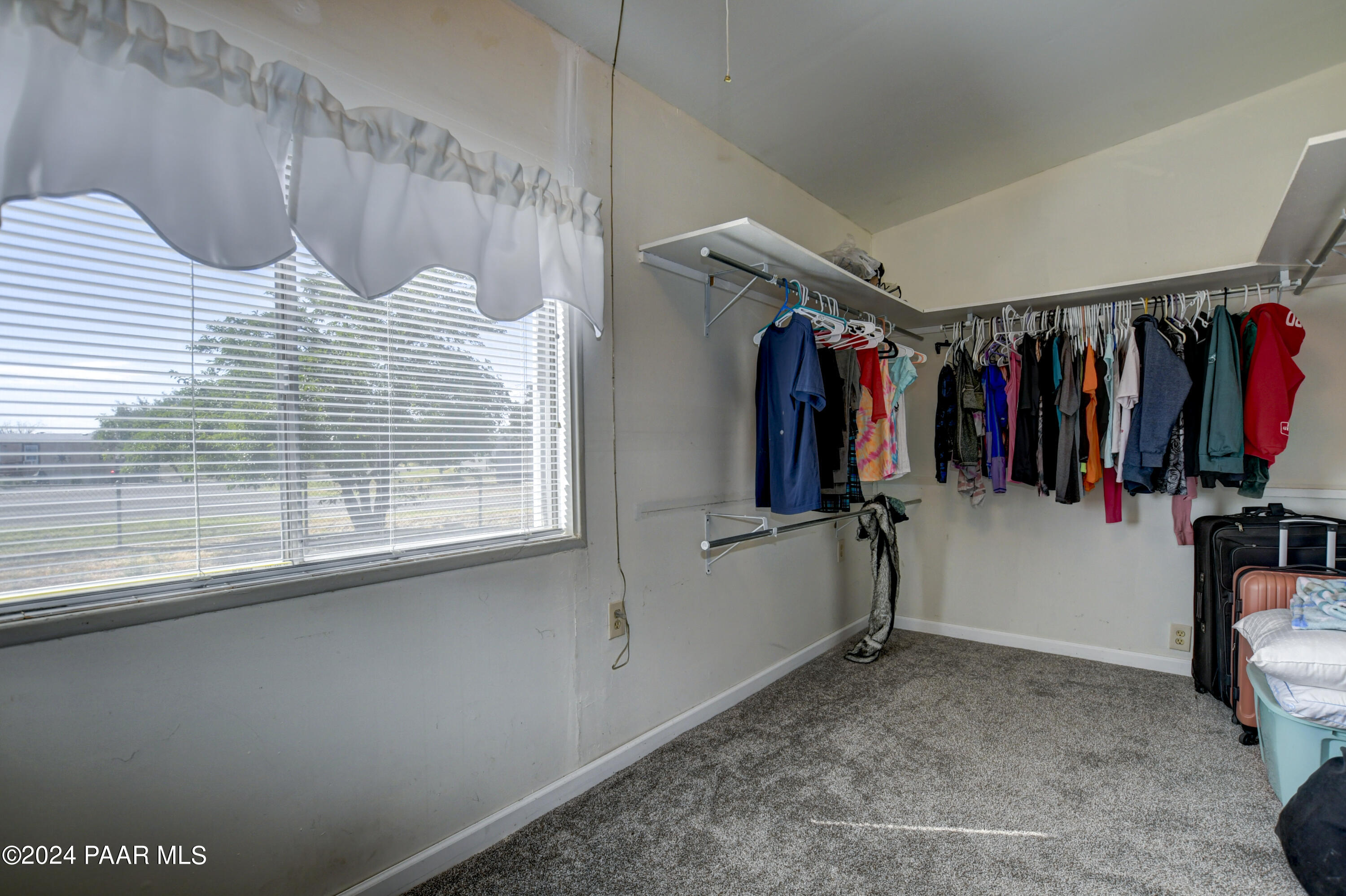 15642 S Red Rock Lane