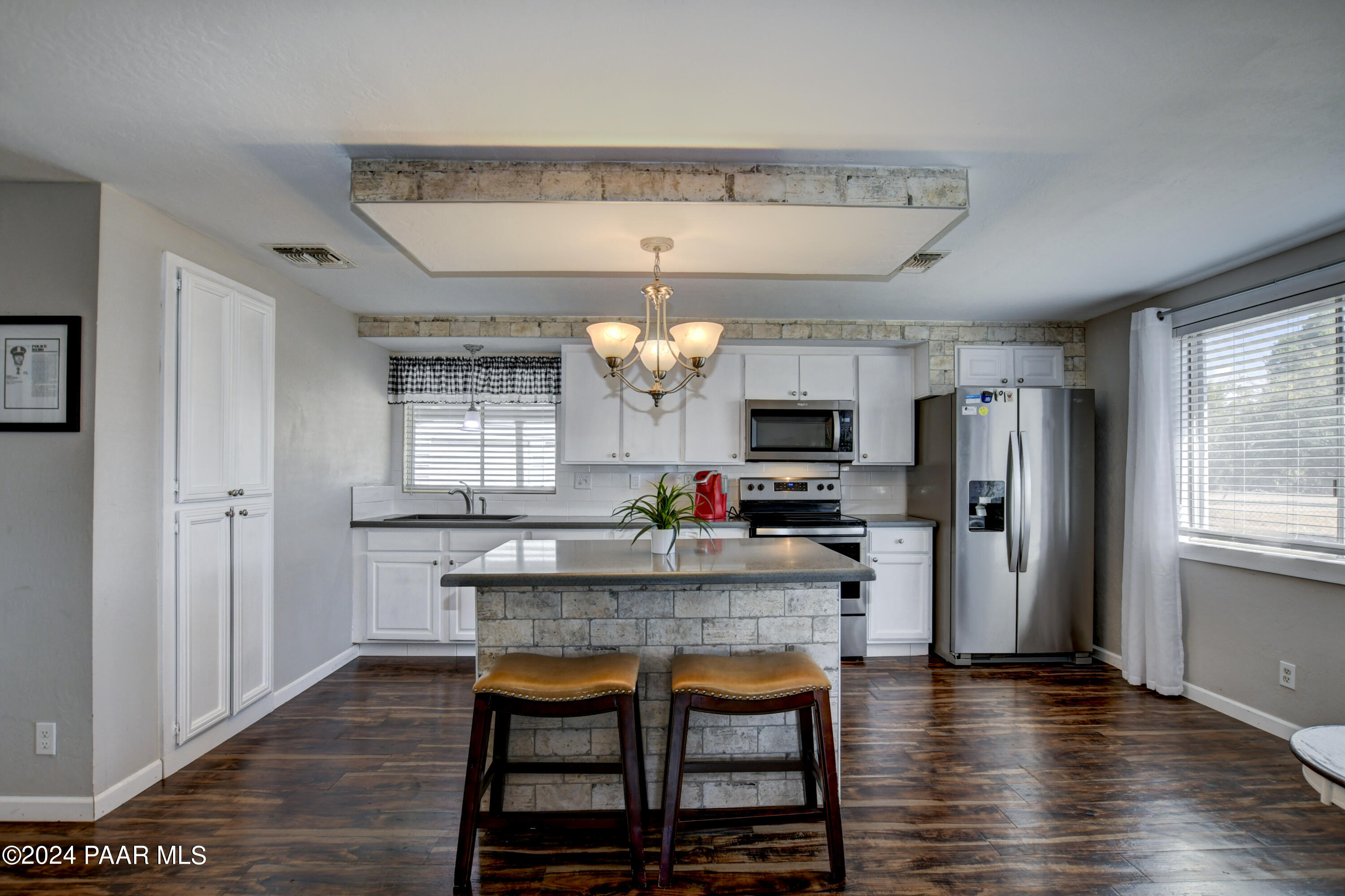 15642 S Red Rock Lane