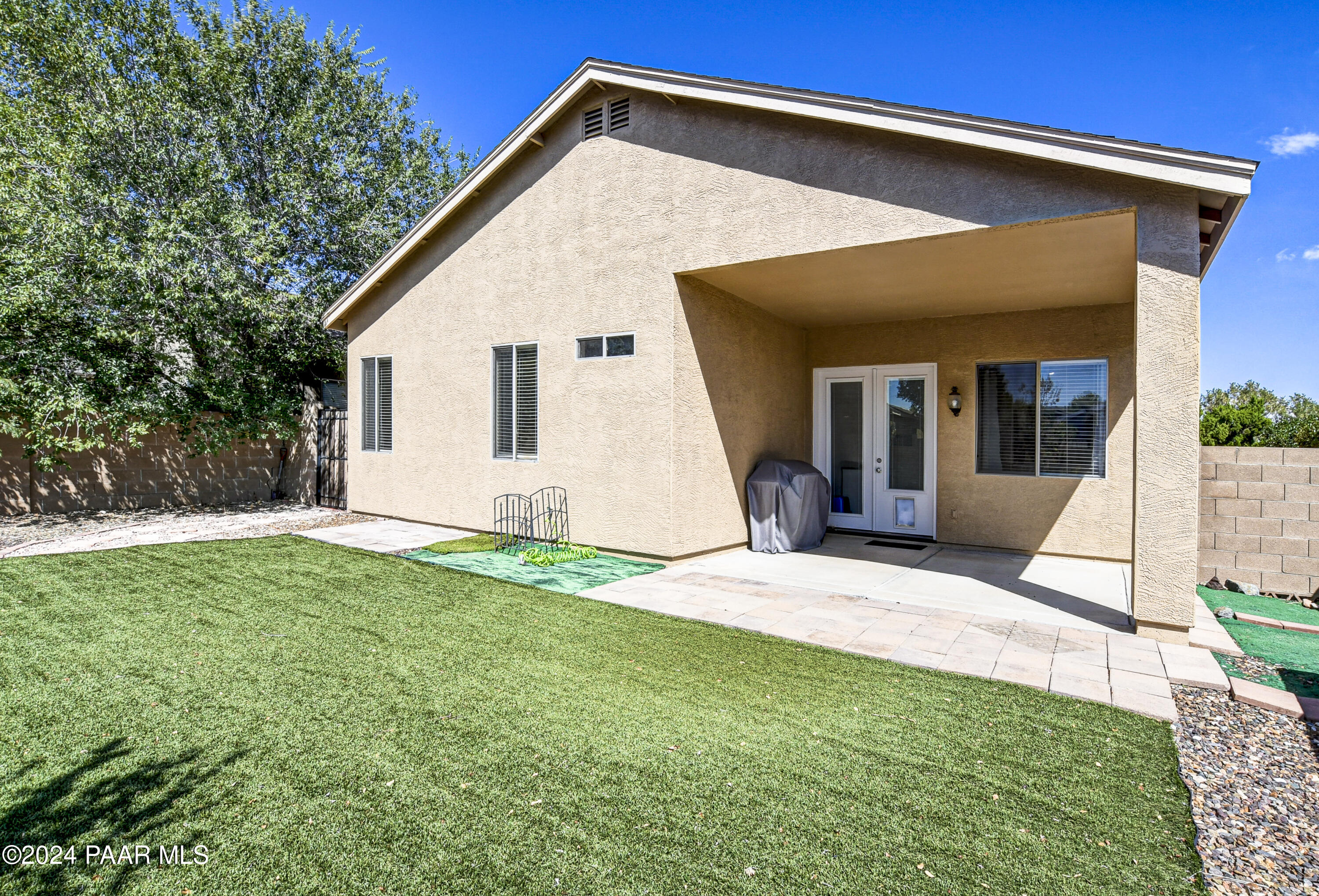 6735 E Kilkenny Place