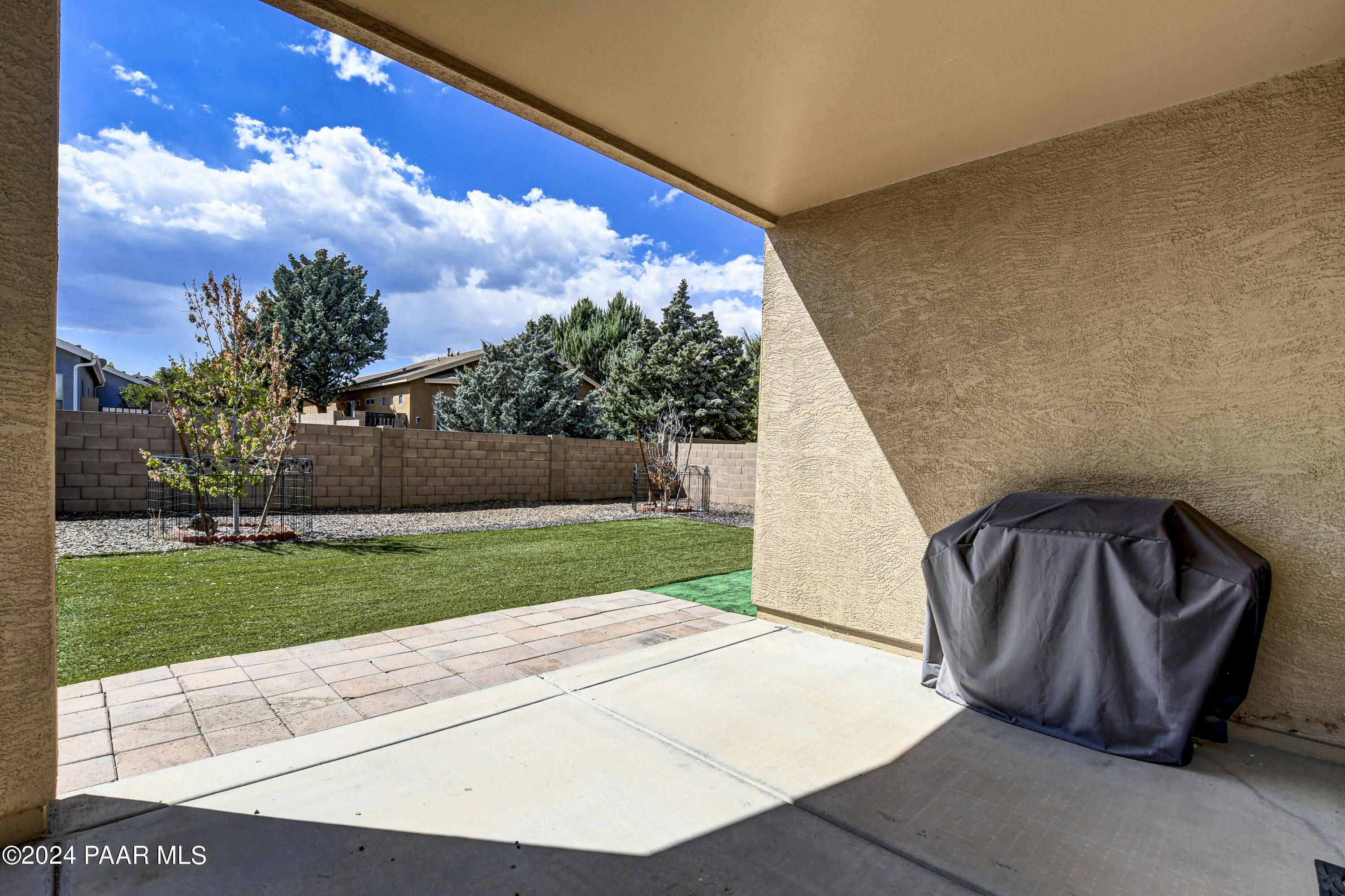 6735 E Kilkenny Place