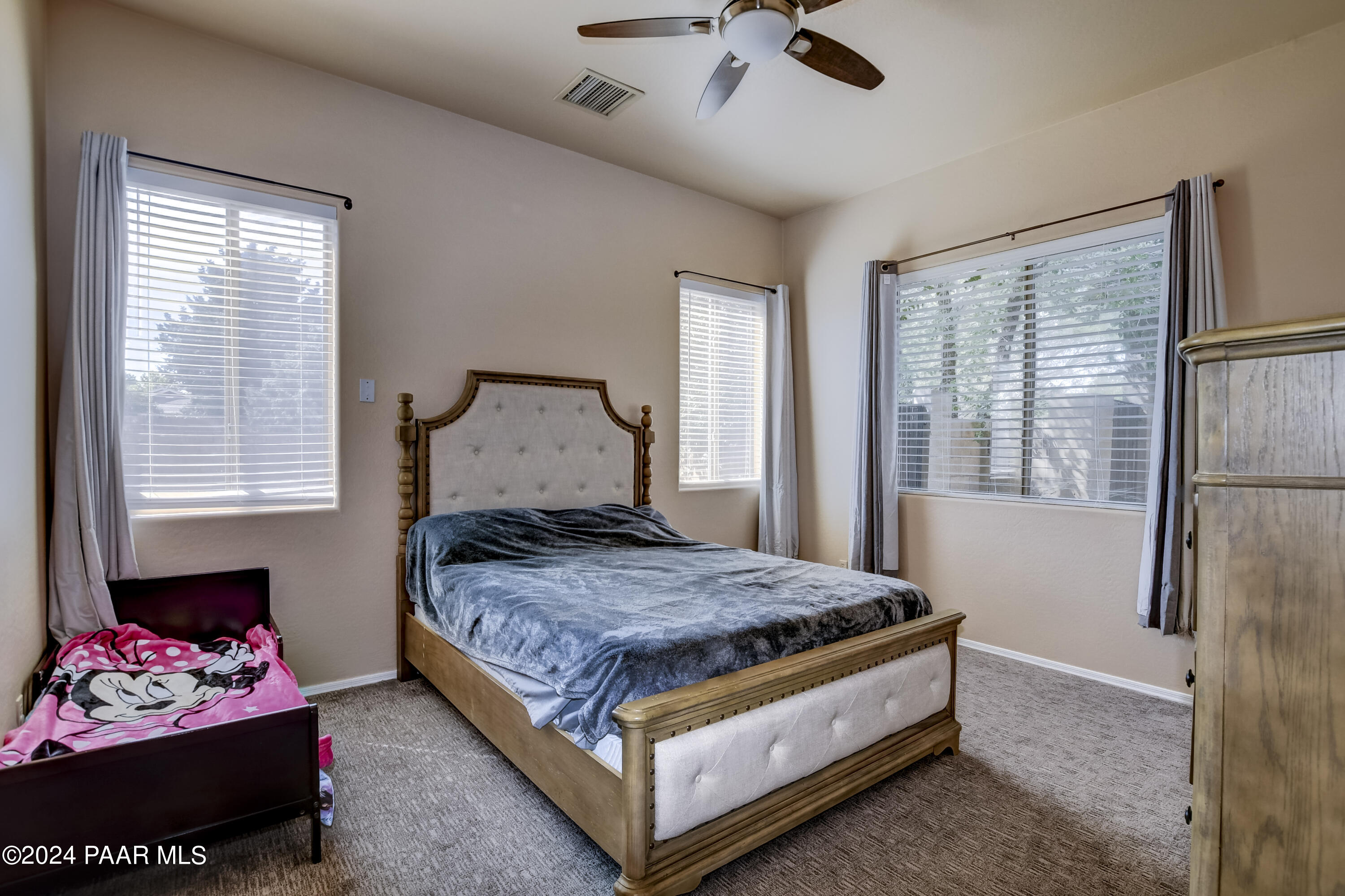 6735 E Kilkenny Place