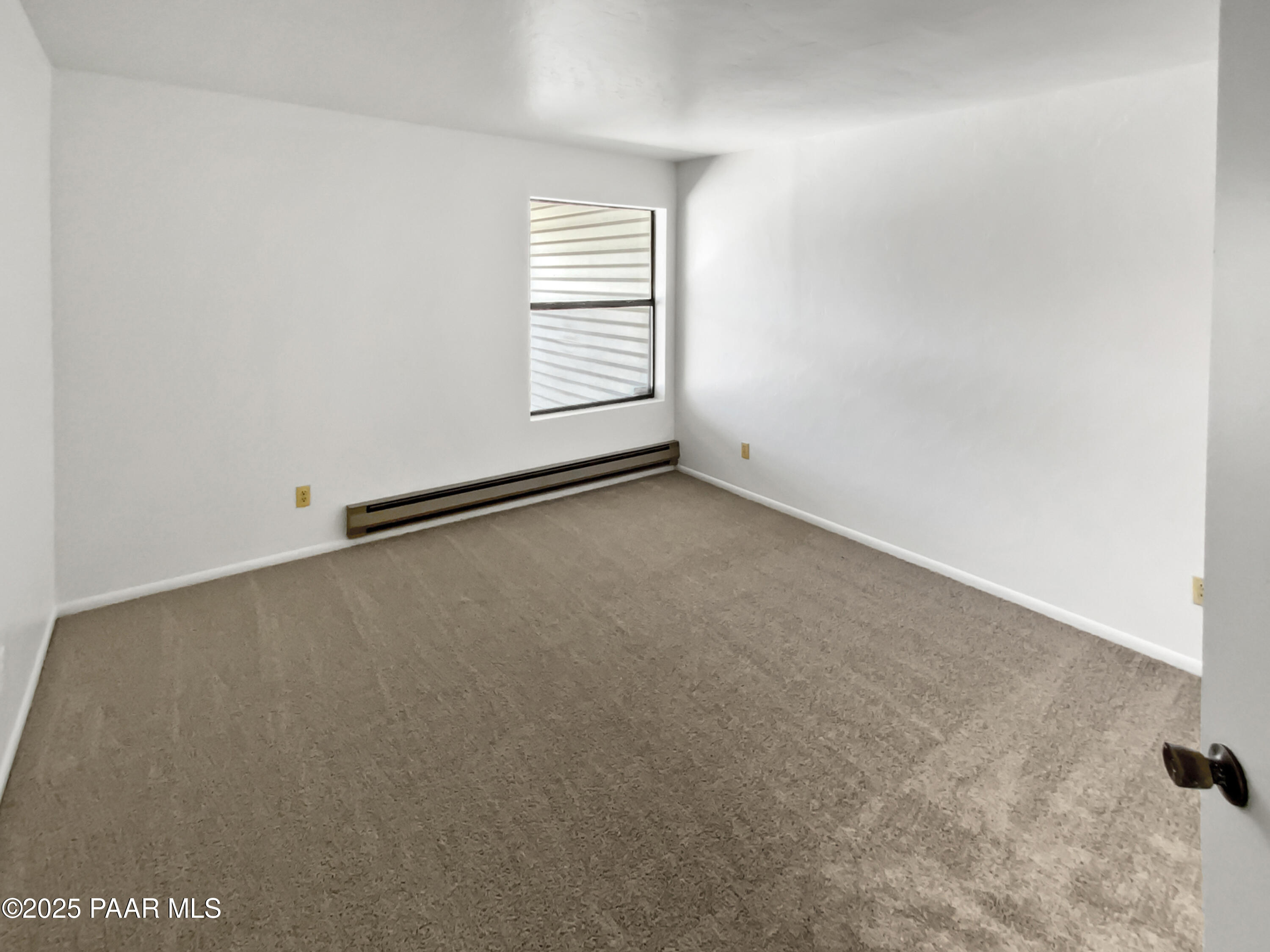 333 W Leroux Street Unit: 7