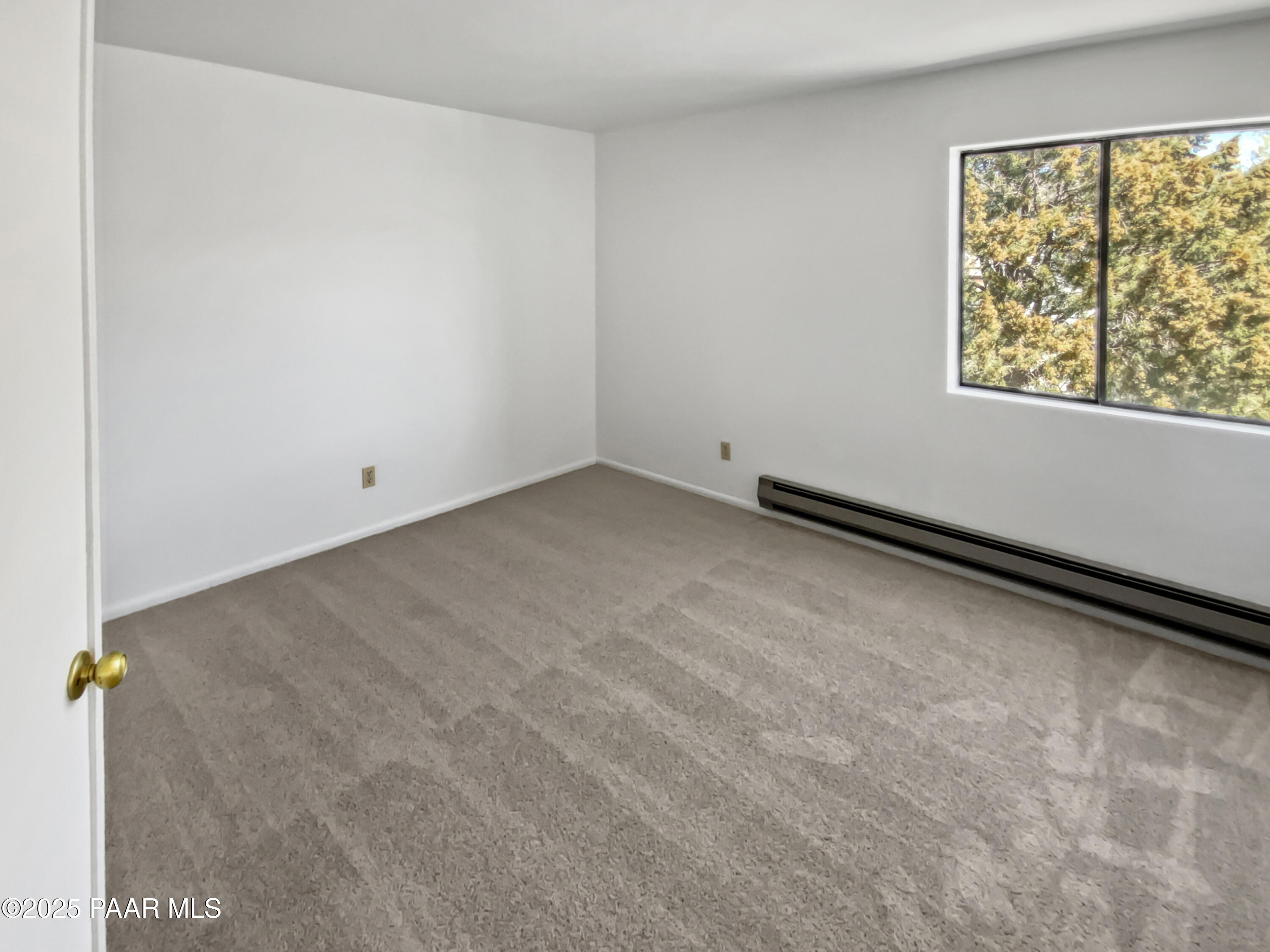 333 W Leroux Street Unit: 7