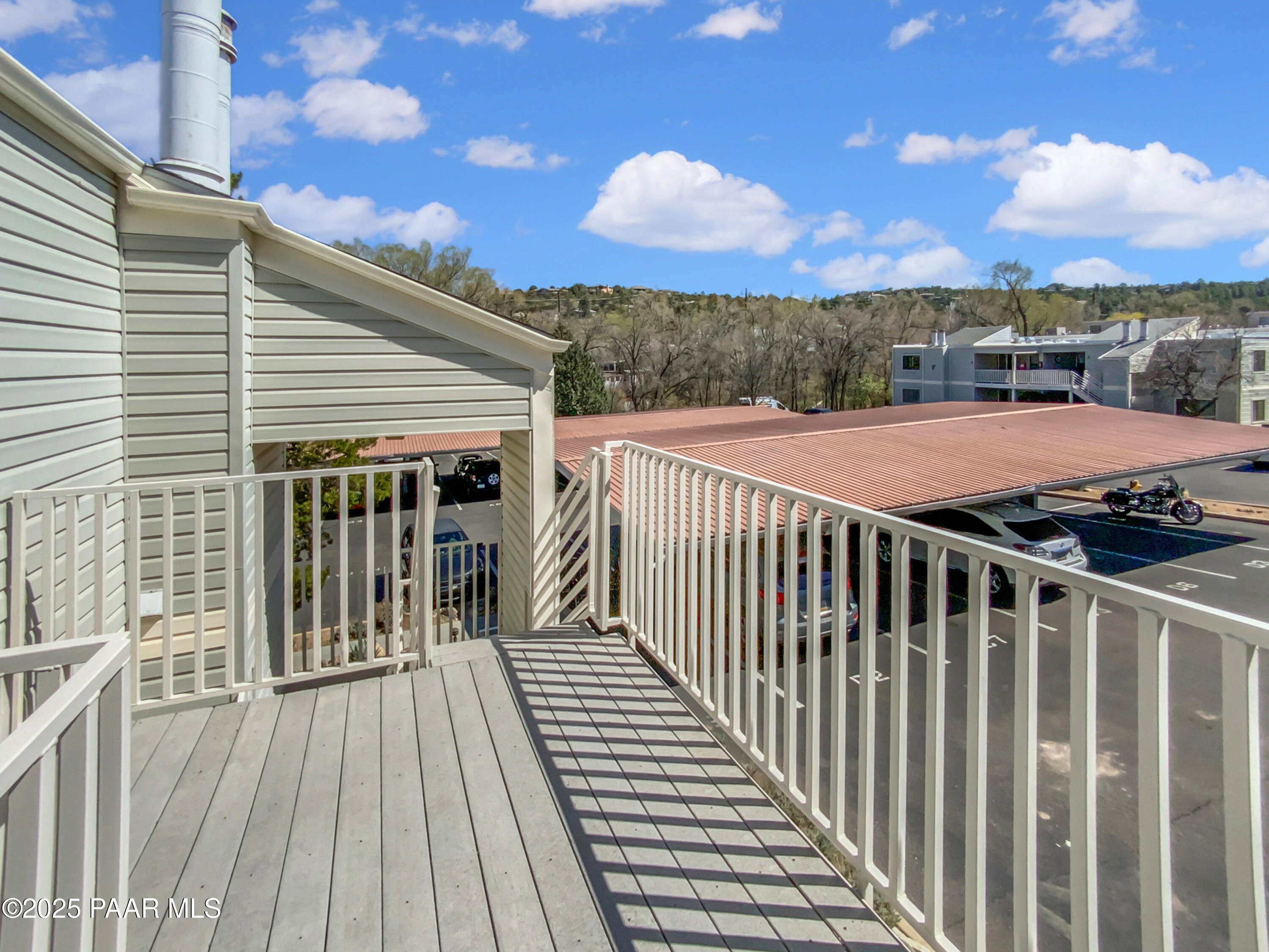 333 W Leroux Street Unit: 7