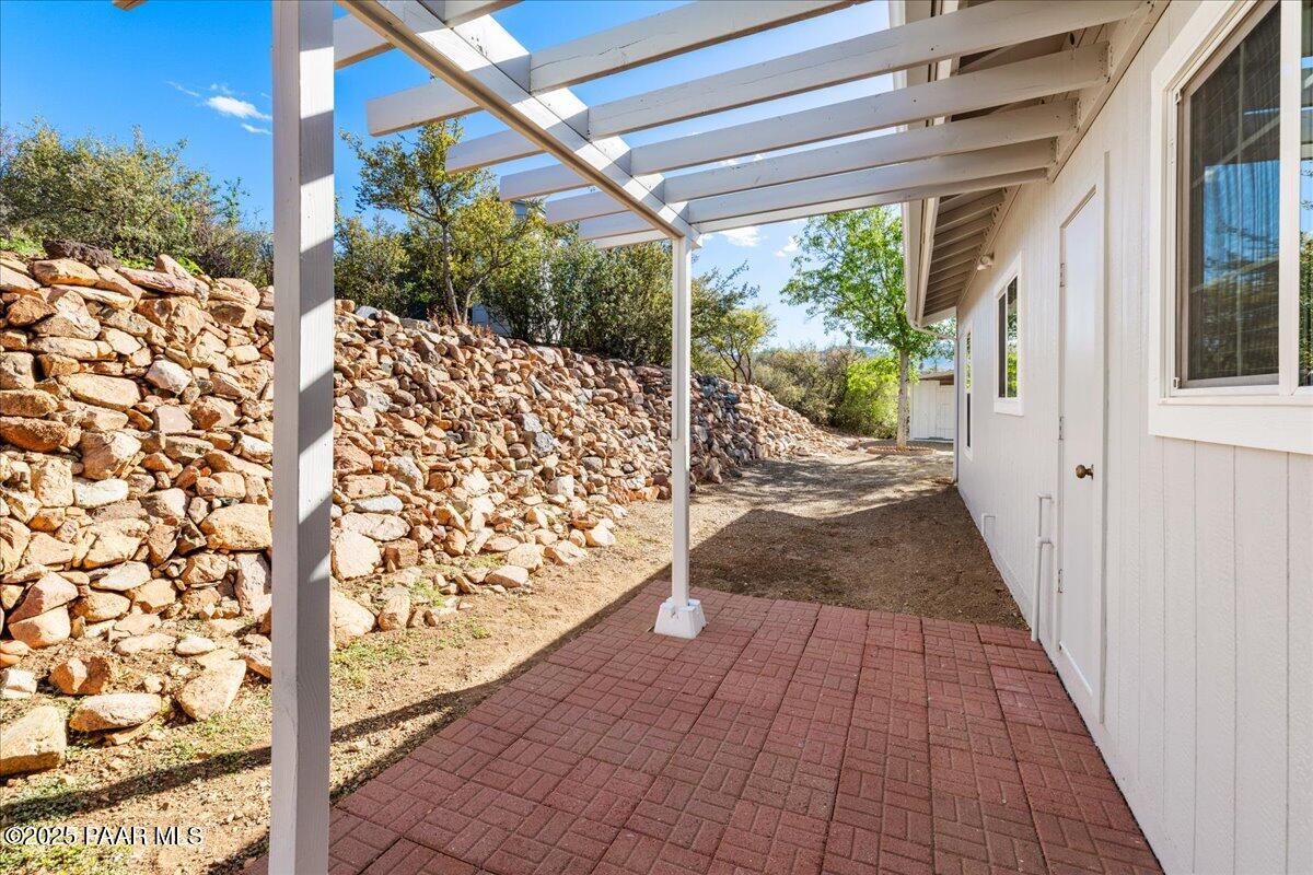 11405 E Nancy Lane