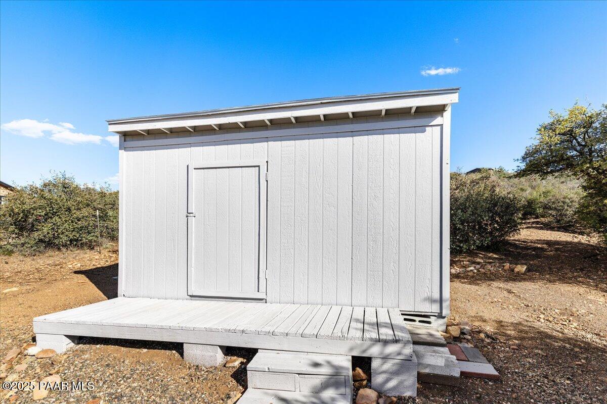 11405 E Nancy Lane
