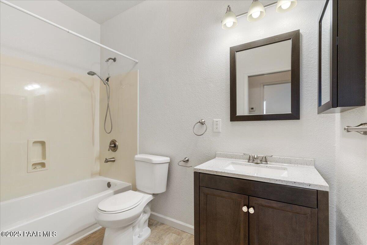 11405 E Nancy Lane