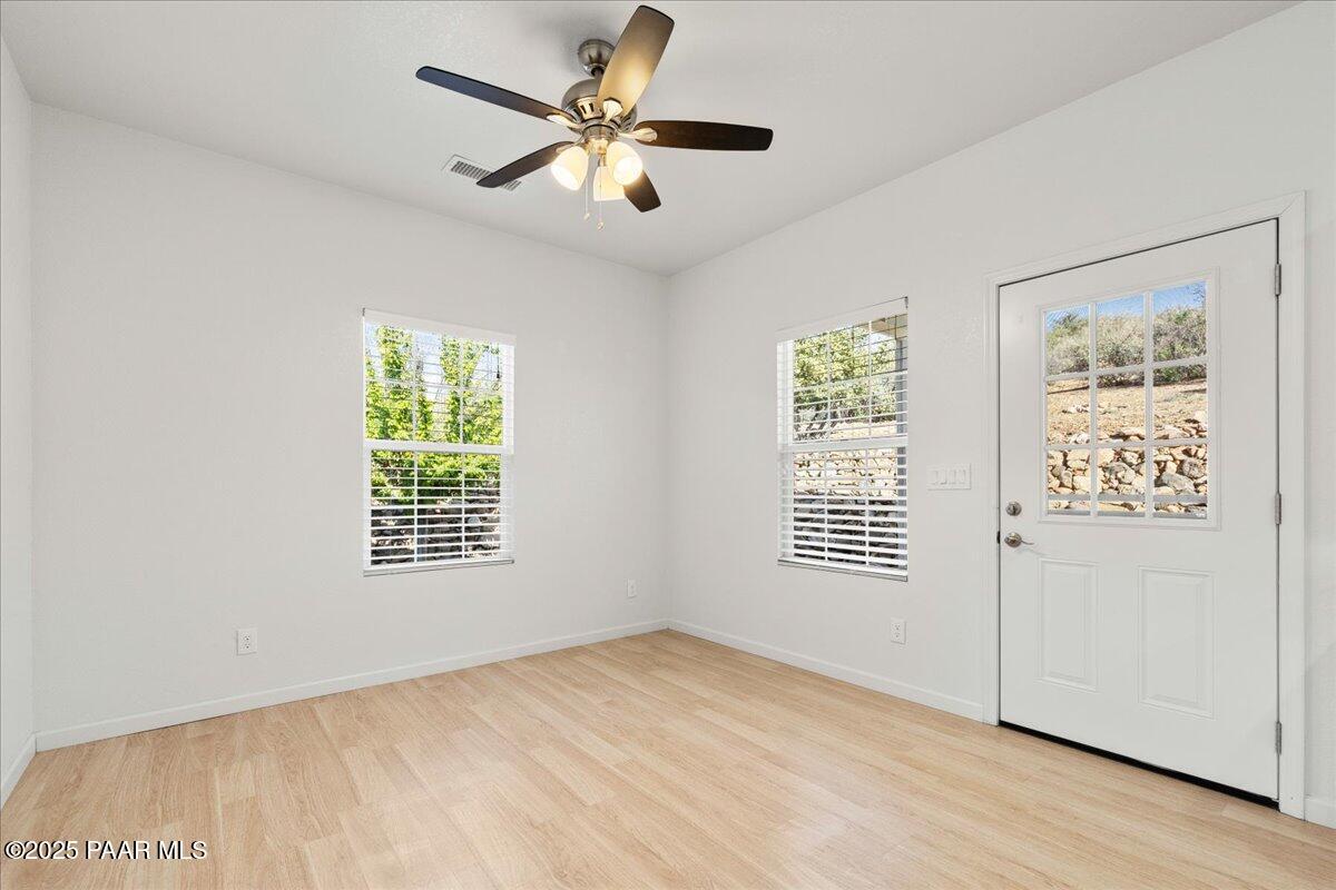 11405 E Nancy Lane