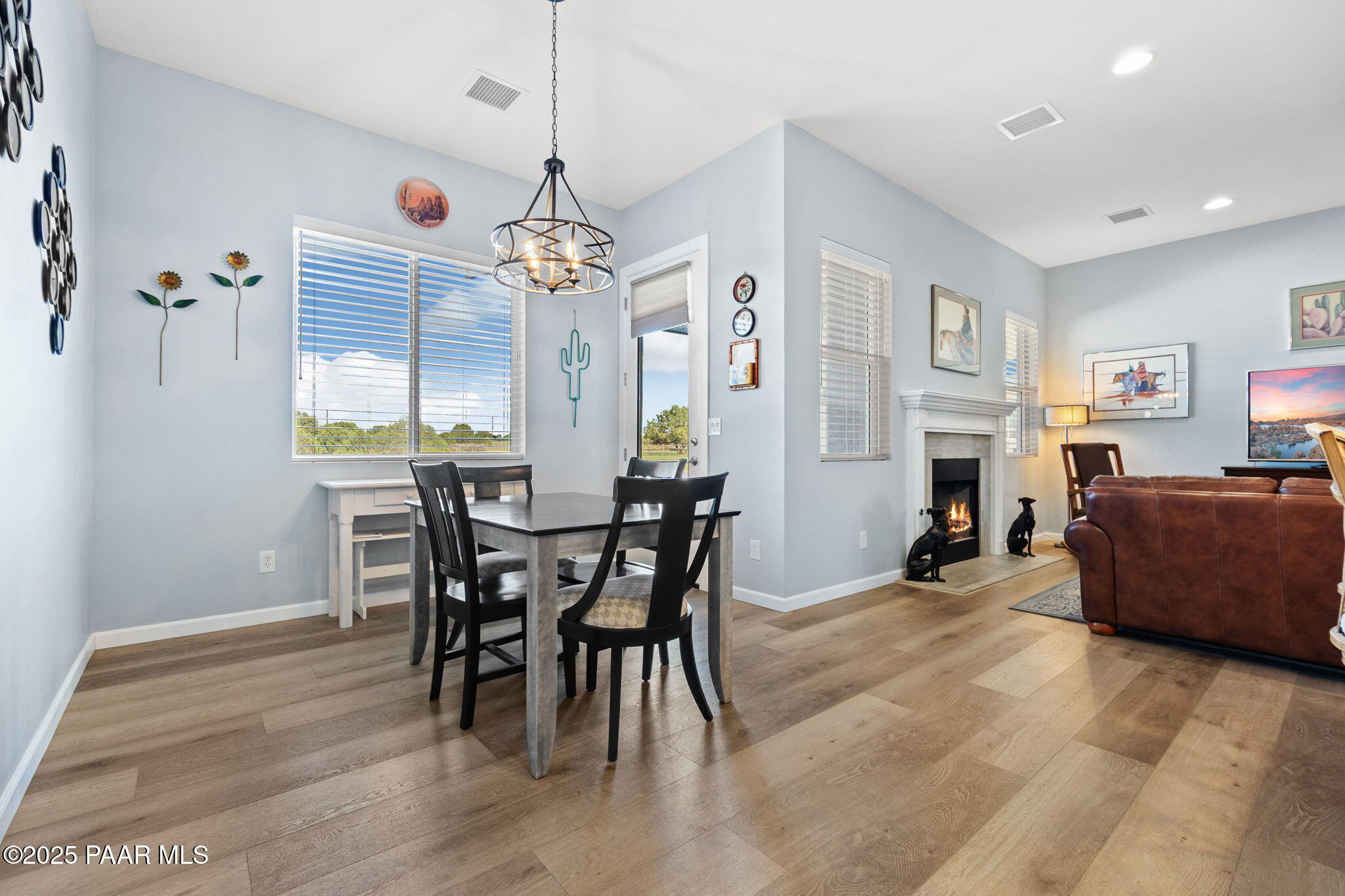 13595 N Warpaint Place