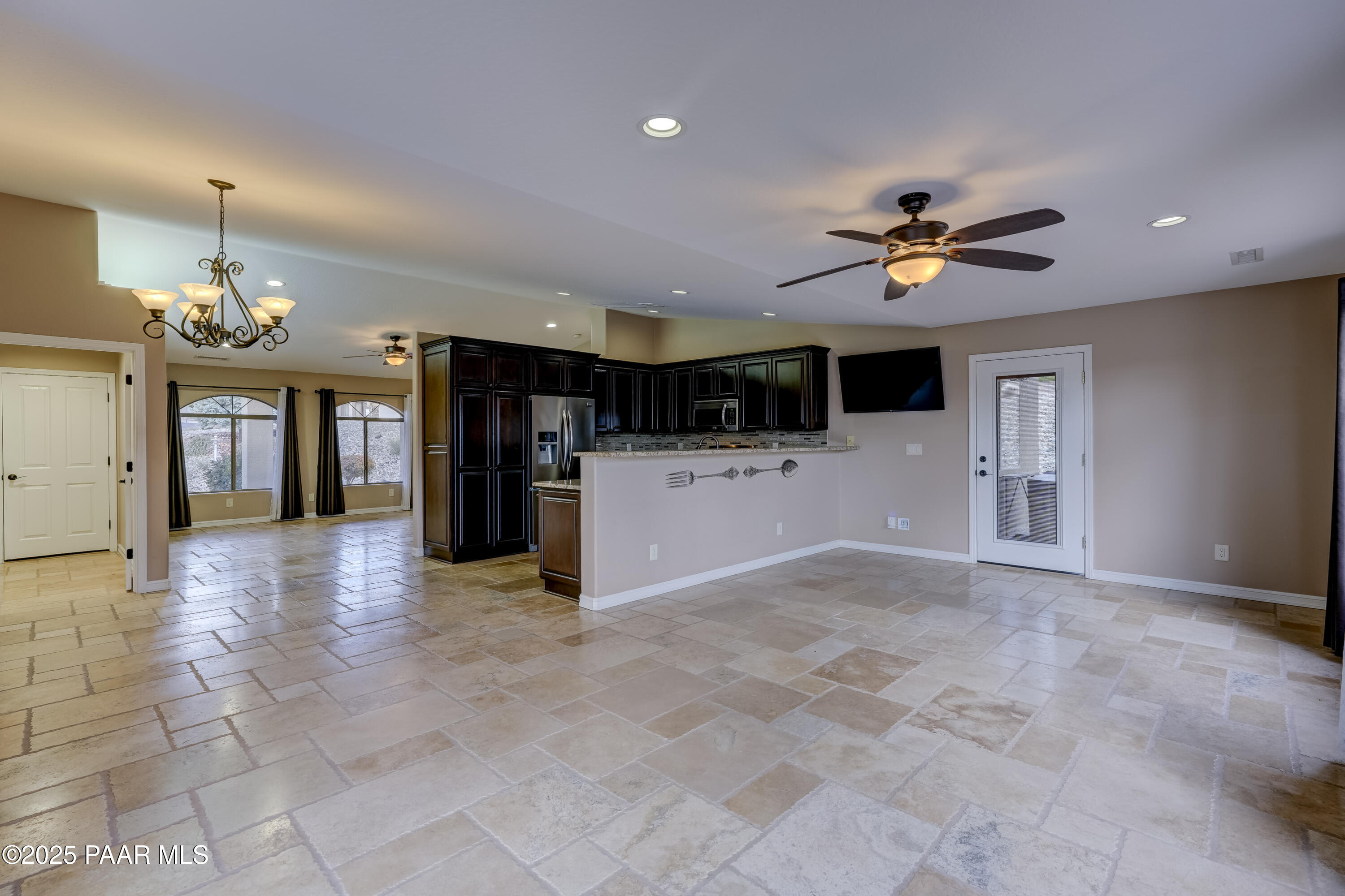 5825 Curry Court
