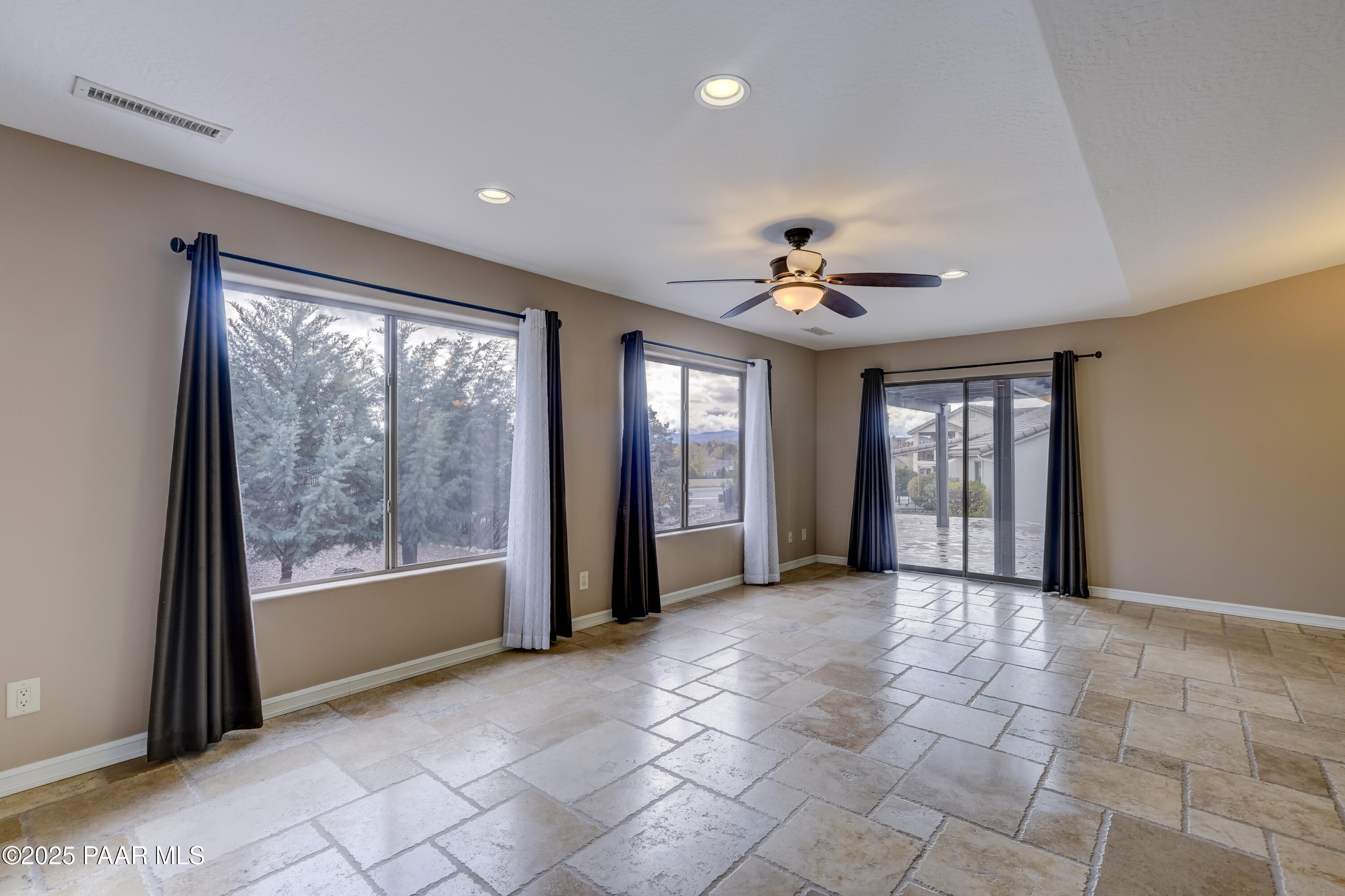 5825 Curry Court
