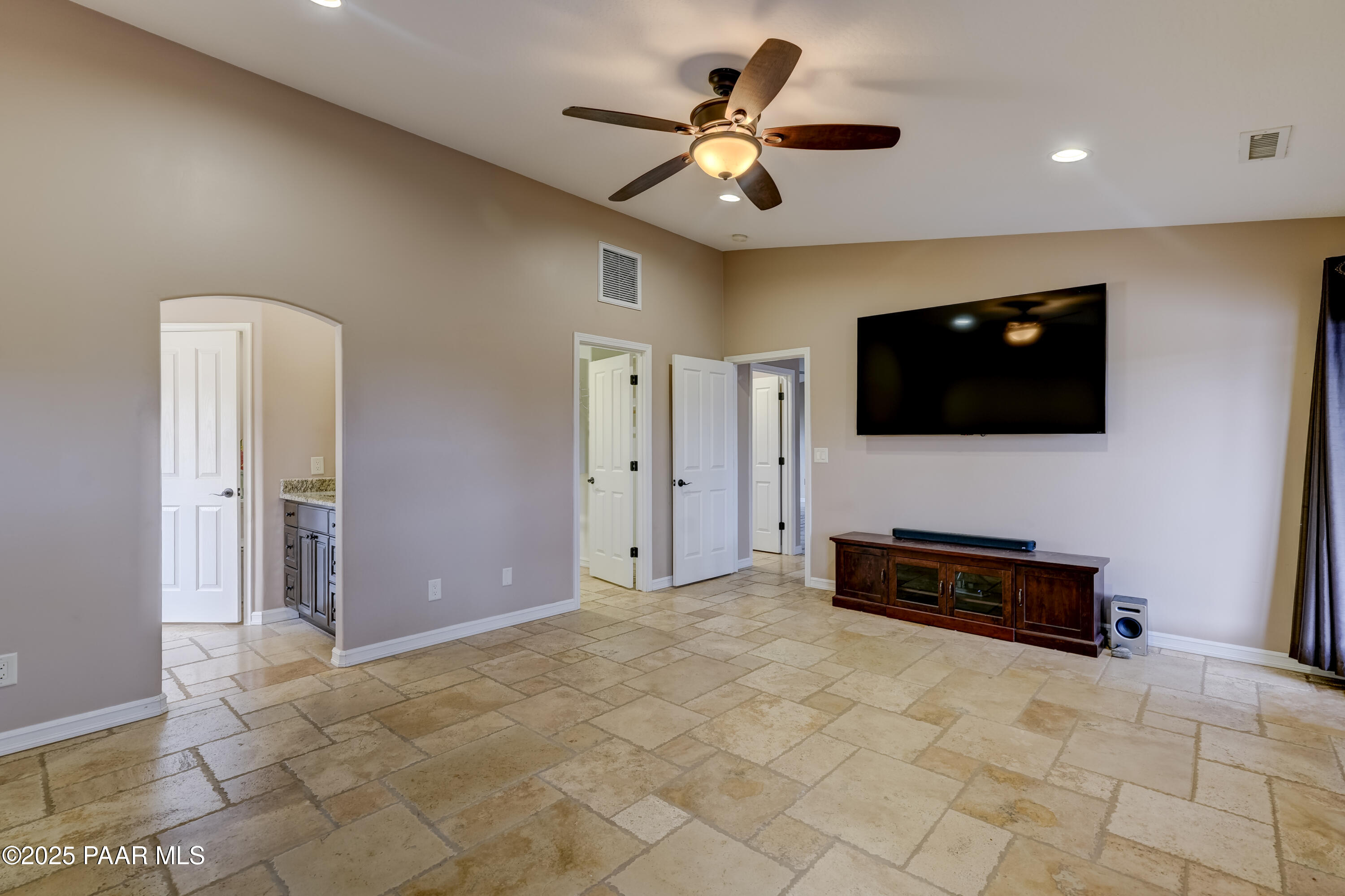 5825 Curry Court