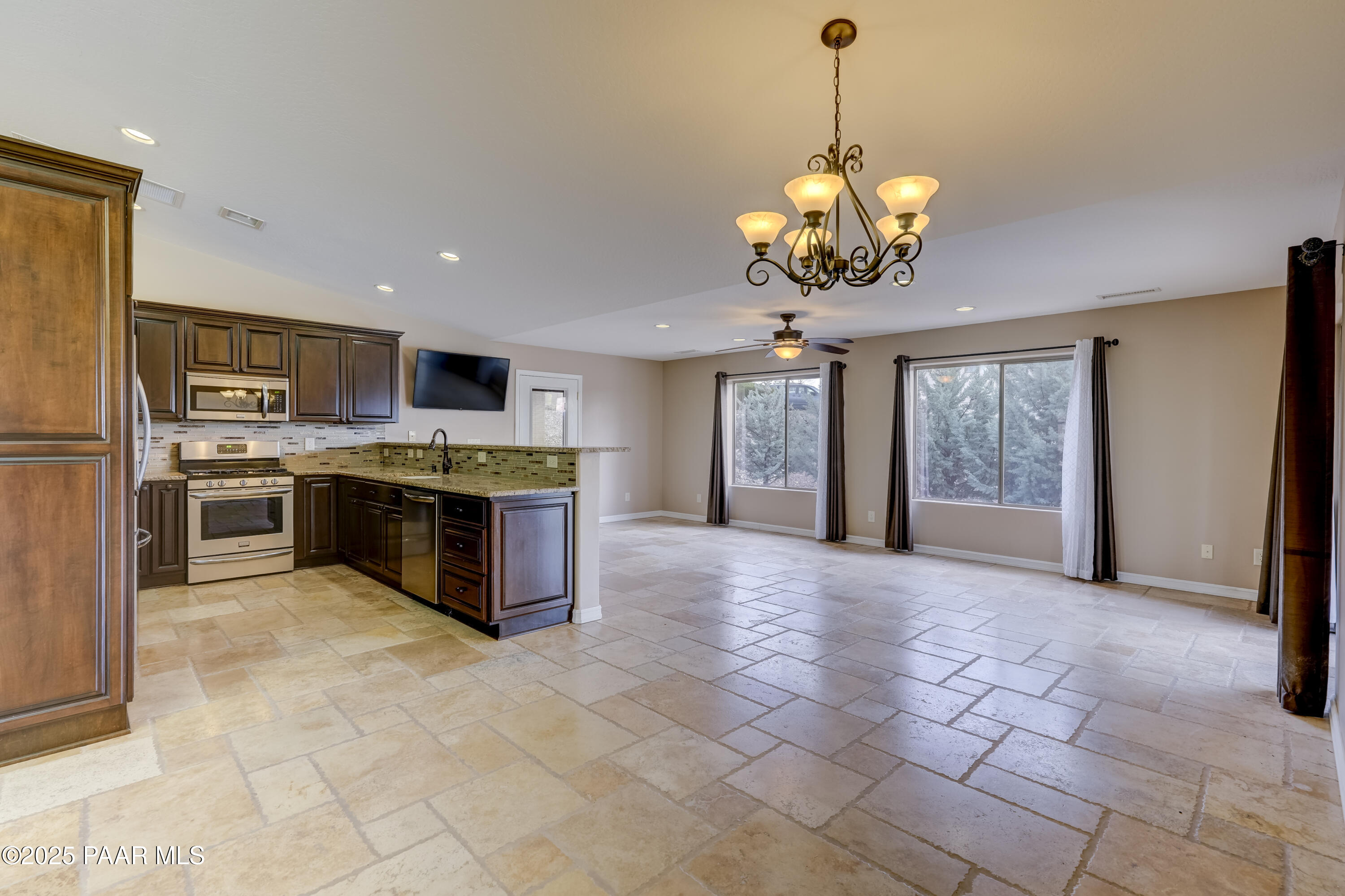 5825 Curry Court