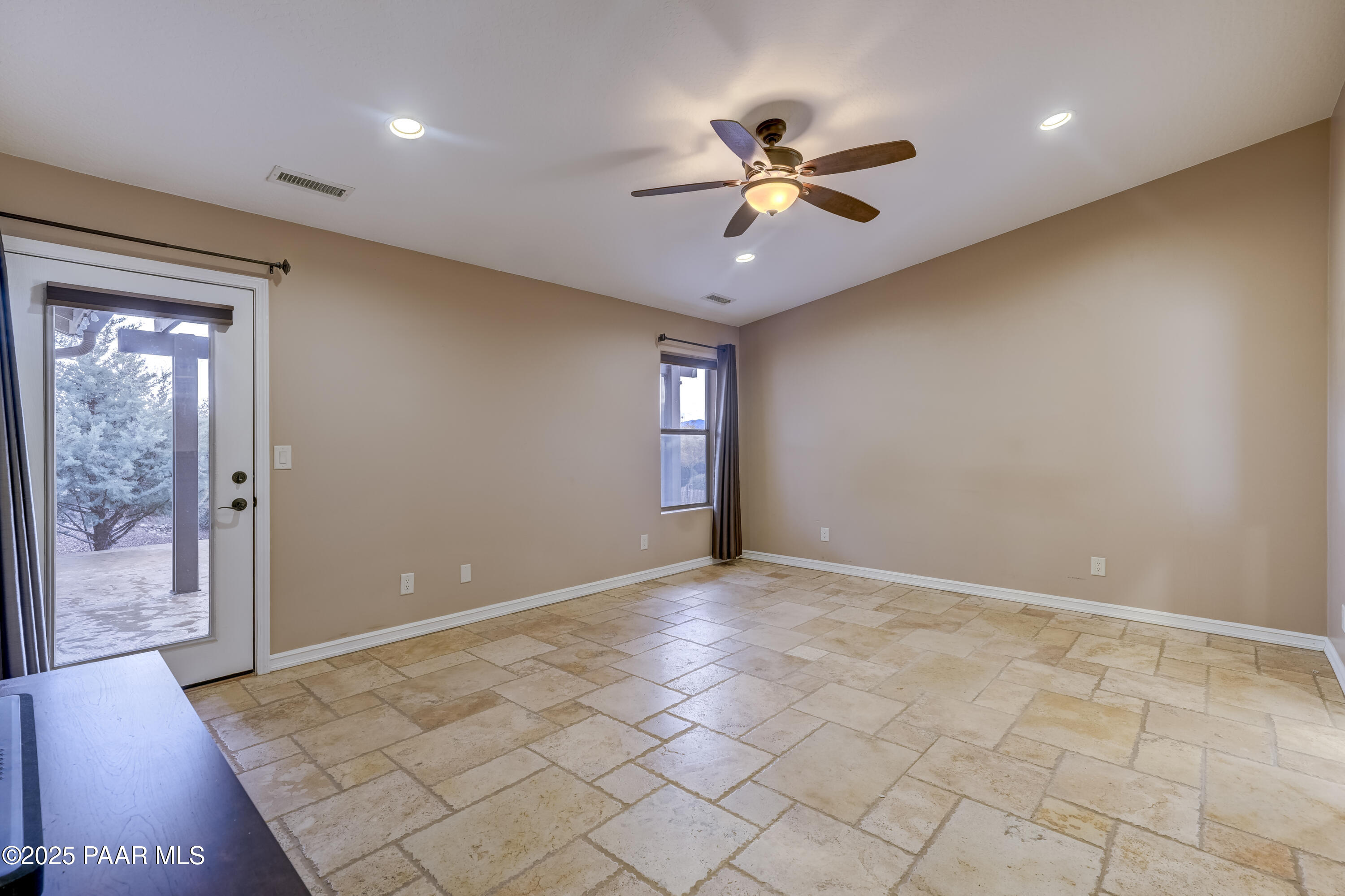 5825 Curry Court