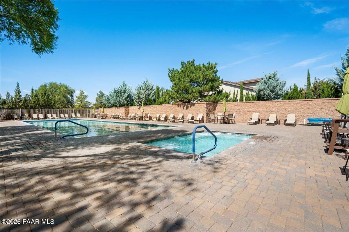 7668 E Dusty Boot Road